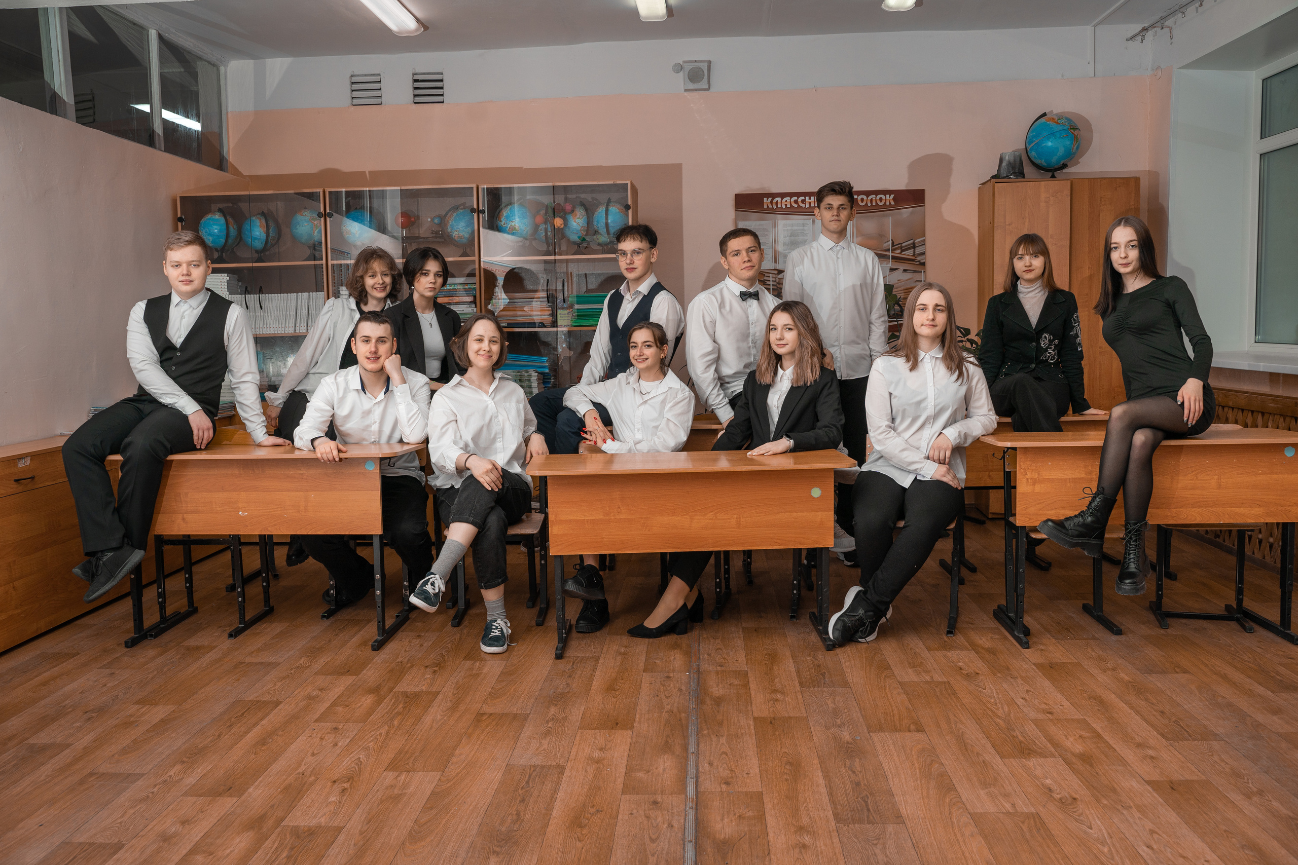 11 Класс П.Сафонова 2023. Выпускные Альбомы Мурманск Санкт-Петербург