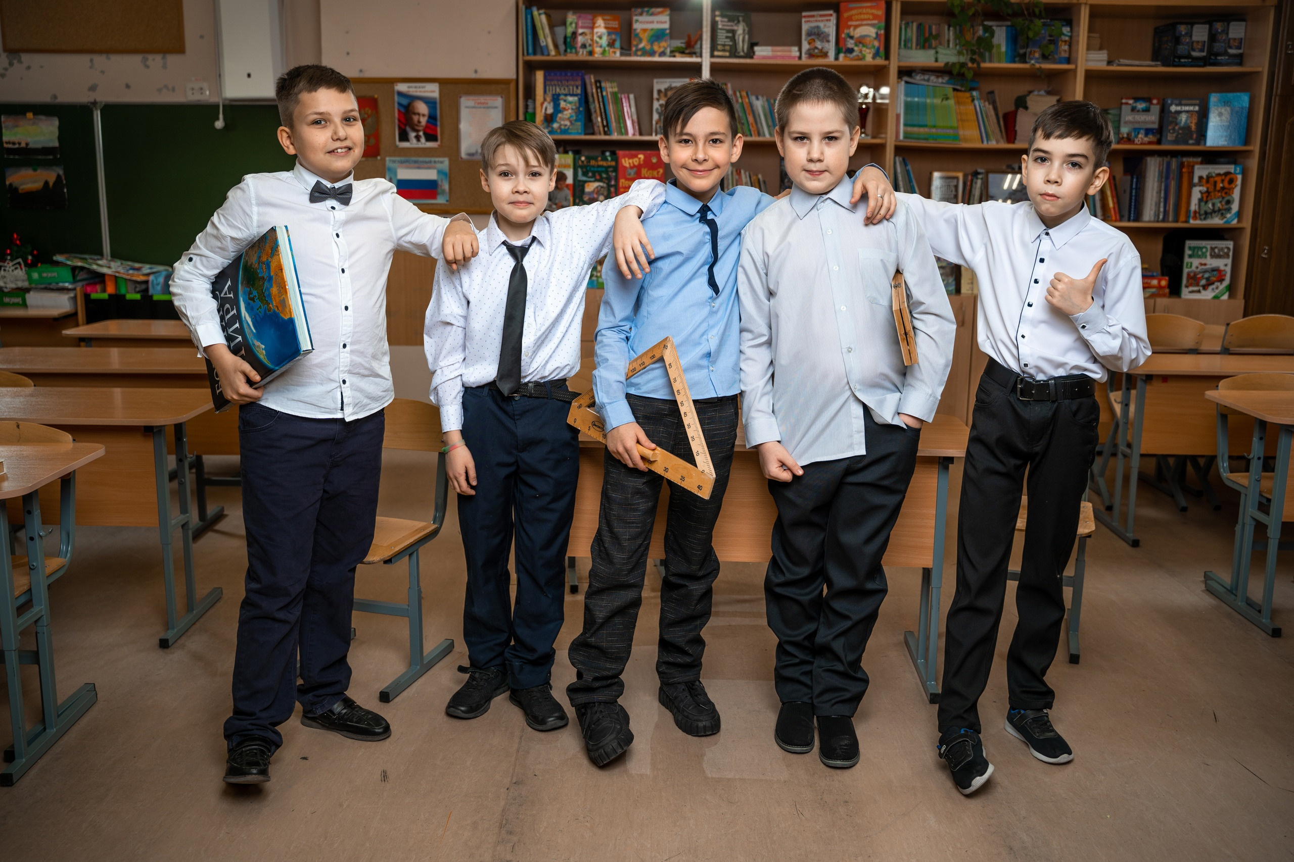 Выпускные портреты для 4 класса в Мурманске. Выпускные Альбомы Мурманск Санкт-Петербург