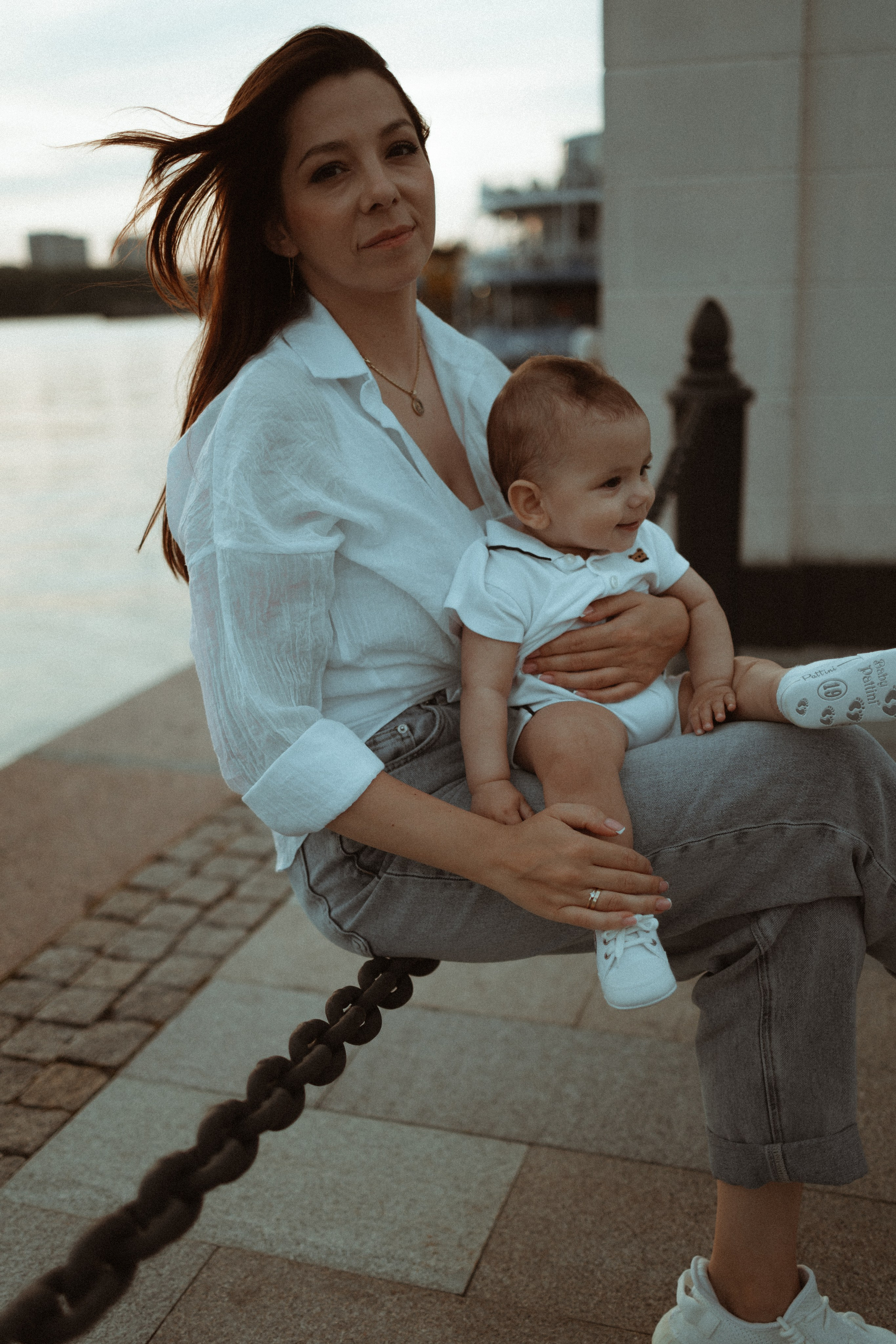 Прогулочная семейная фотосессия на Речном вокзале. Семейный фотограф в Москве и Люберцах Юлия Гуськова