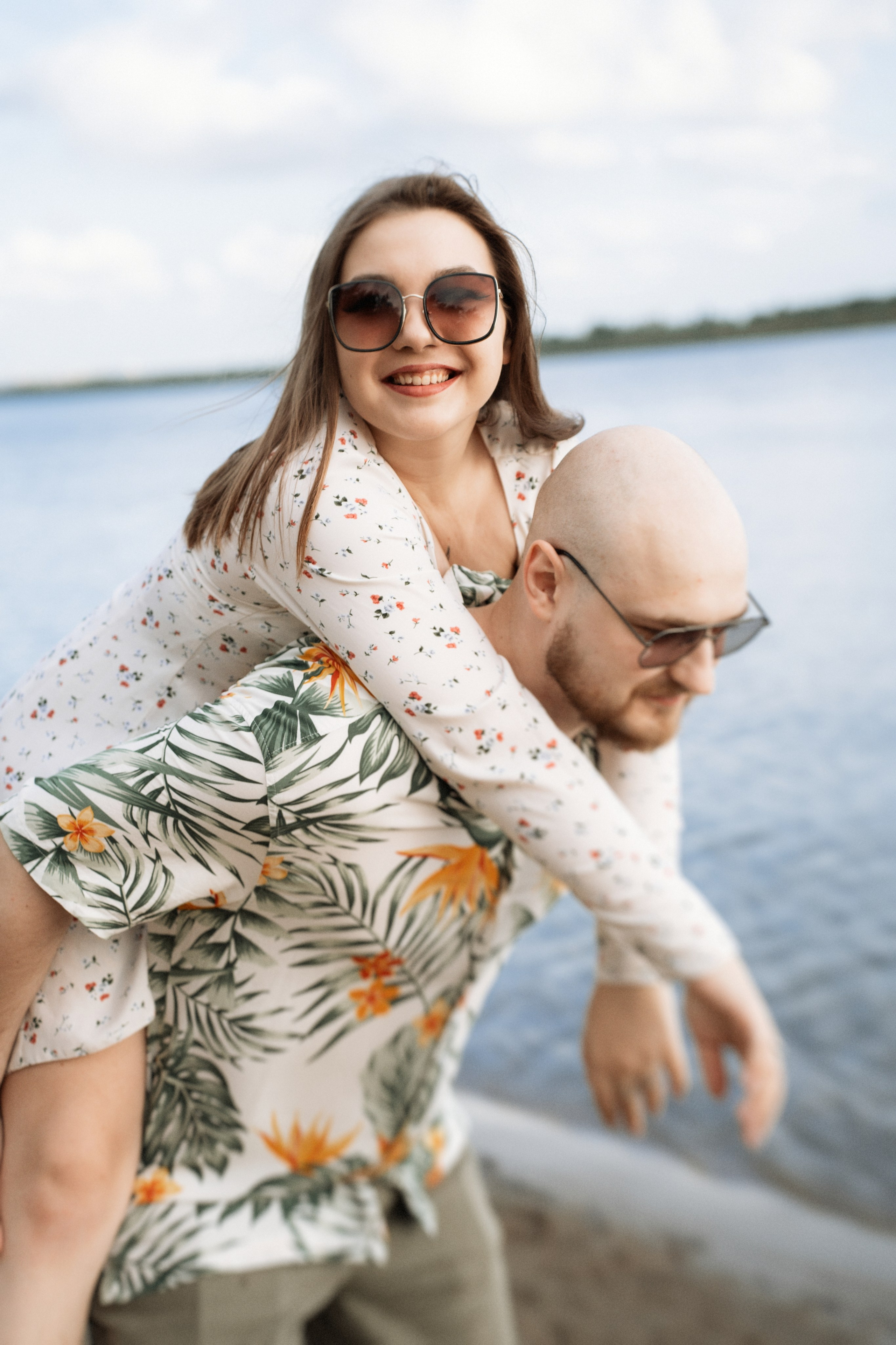 Алена и Максим. Фотосессия на реке. Яна Орехова. Фотограф в Томске