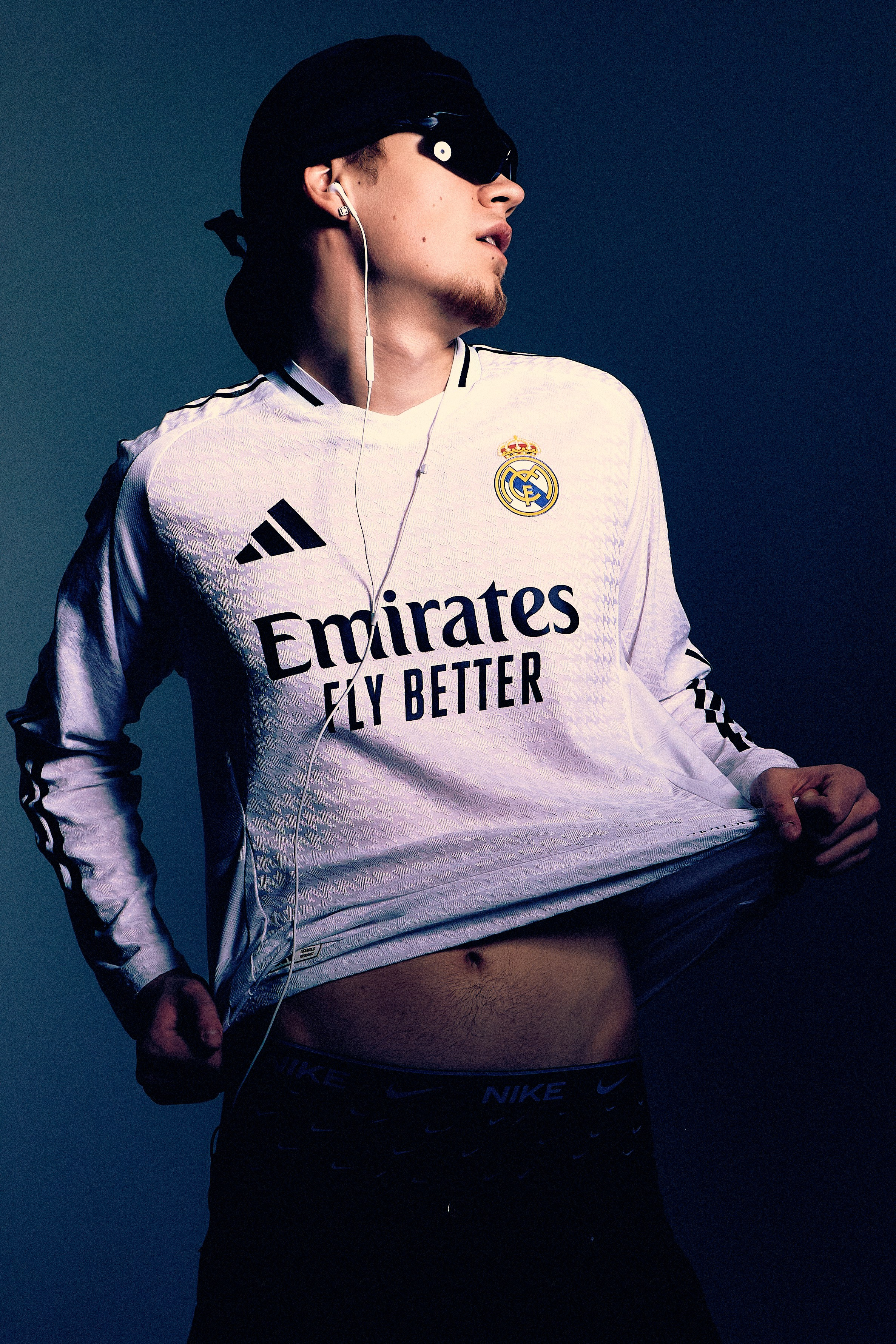 Арсений: retro Y2K | Мужской портрет | Белов Тимофей, фотограф СПБ. Фотограф Белов Тимофей | Санкт-Петербург | СПБ