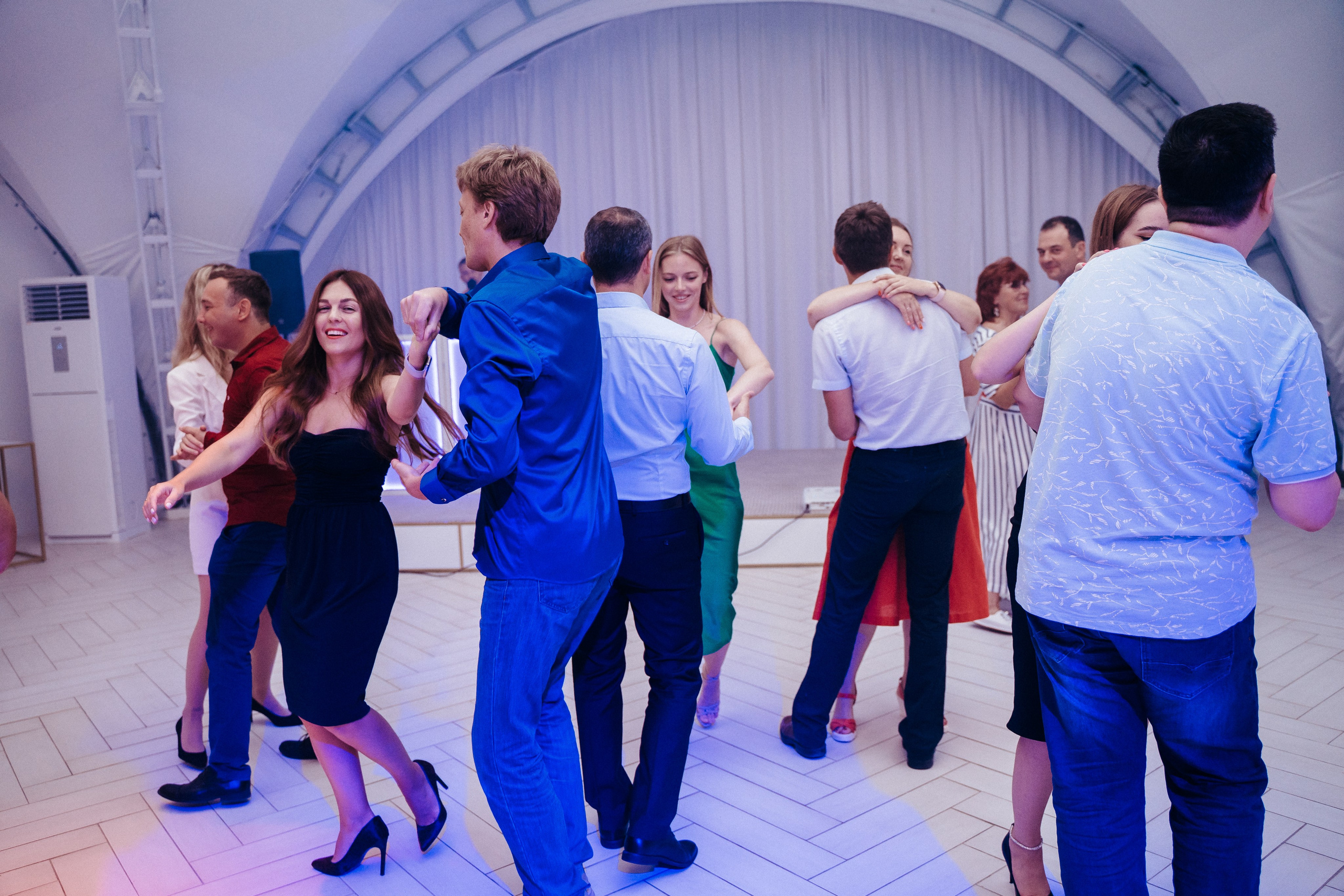 Ави Центр. Свадебный фотограф в Симферополе