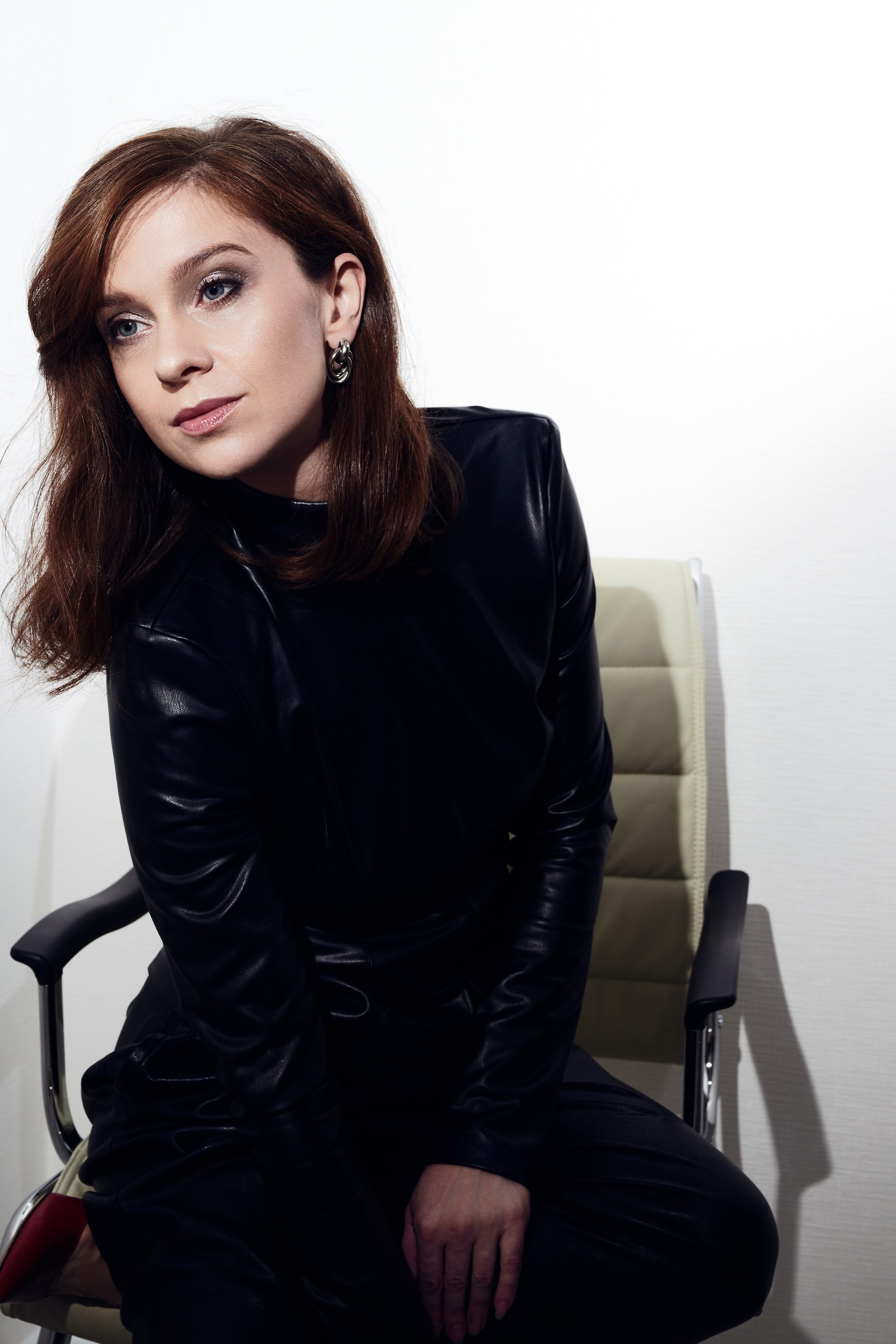 Имиджевая фотосессия со стилизацией, с макияжем и прической для эксперта Татьяны. Портретный, fashion фотограф в Москве Инга Сергеева