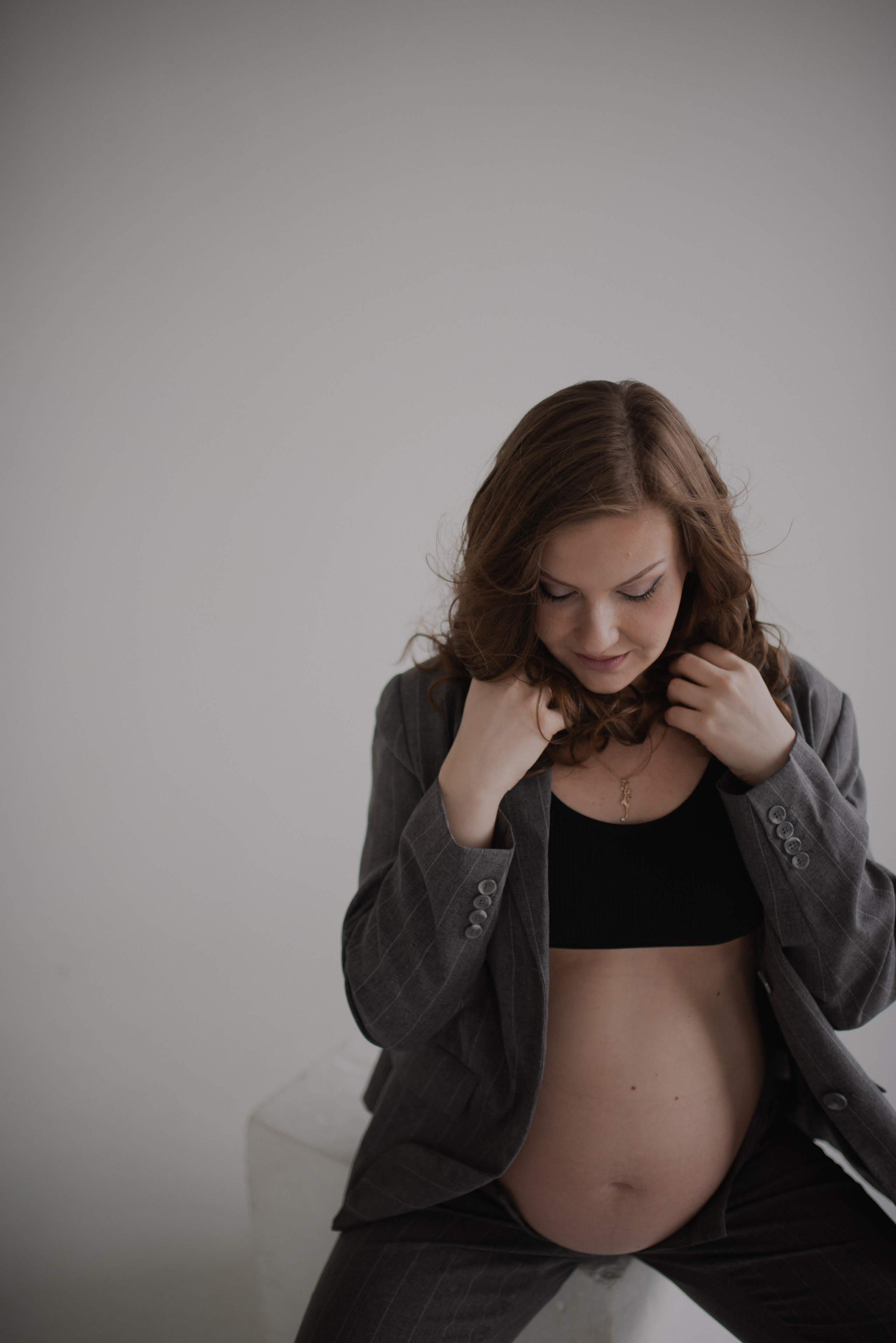 Фотосессия беременности в студии Бутово. Семейная фотосессия Бутово Москва фотограф Алина Морщагина