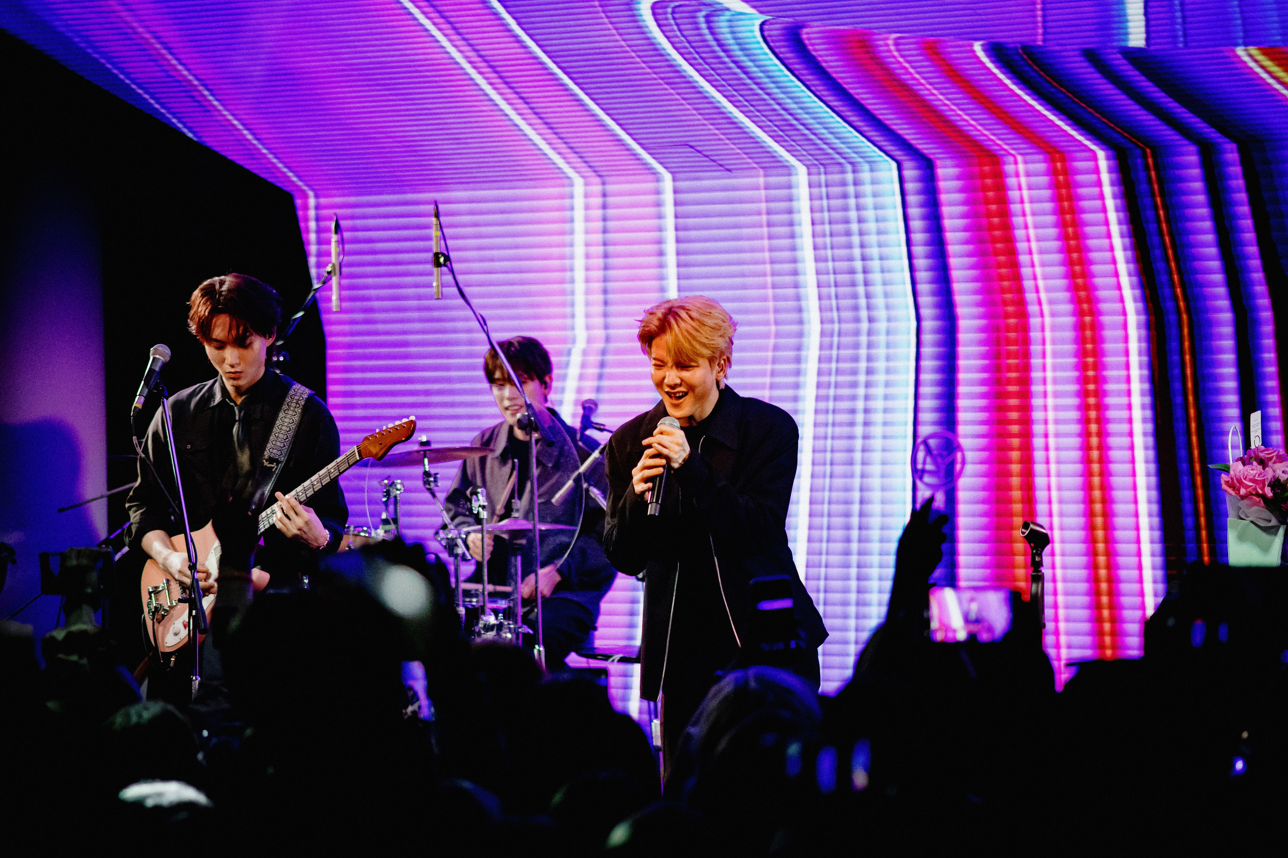 K-pop W24 Teleclub Centr club 04 / 2025. ФОТОГРАФ ЕКАТЕРИНБУРГ