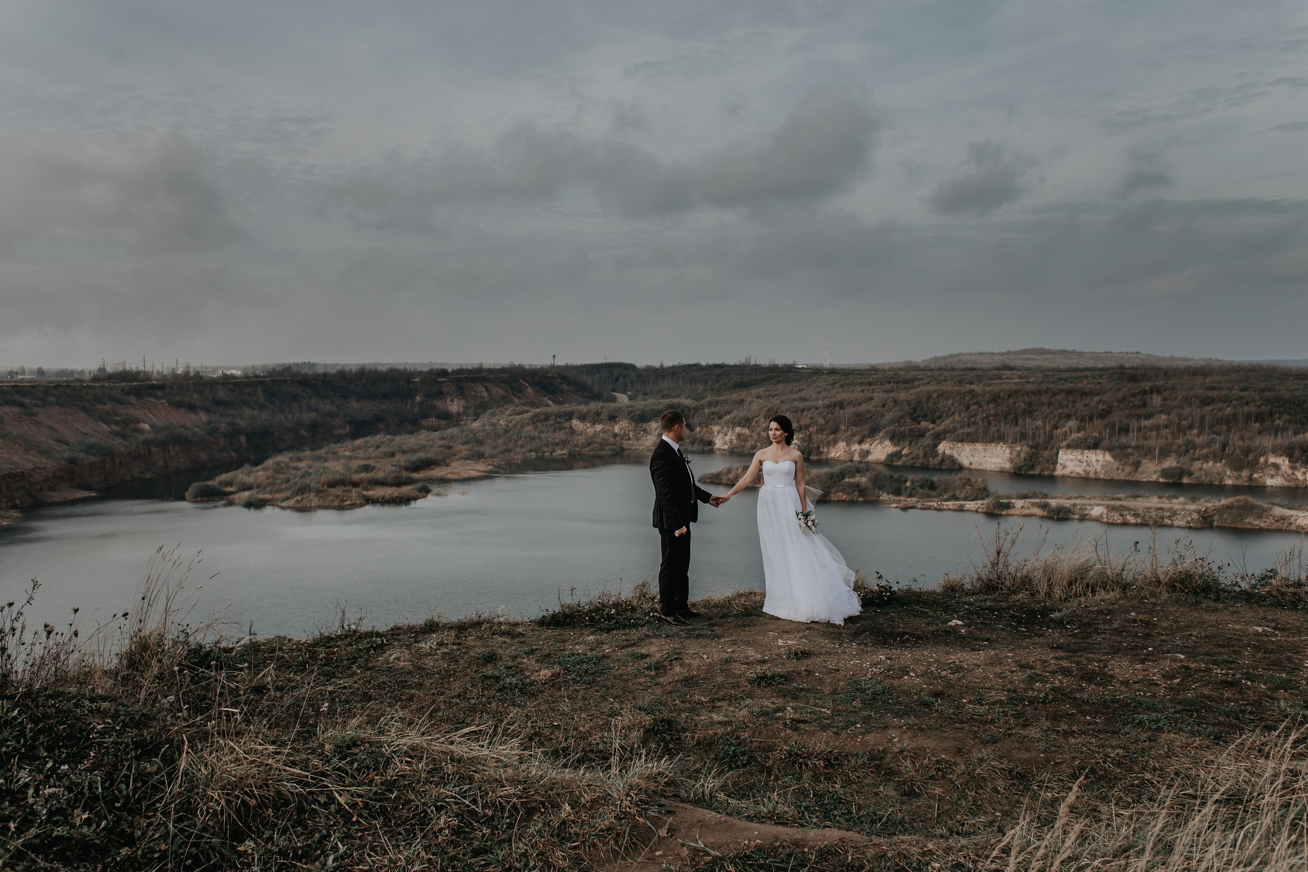 лавстори, фотограф Витебск, фотограф Минск , свадьба, свадебный фотограф Витебск, свадебный фотограф Минск, свадебное платье Витебск, свадебное платье Минск, букет невесты