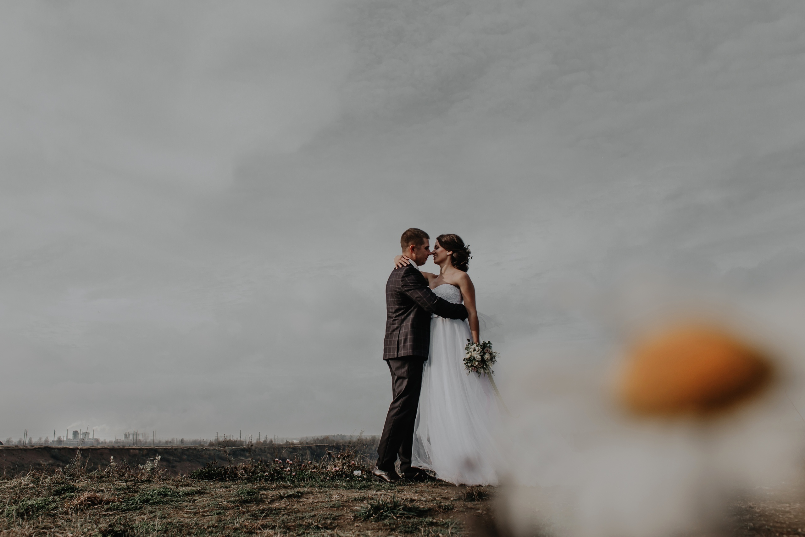 лавстори, фотограф Витебск, фотограф Минск , свадьба, свадебный фотограф Витебск, свадебный фотограф Минск, свадебное платье Витебск, свадебное платье Минск, букет невесты