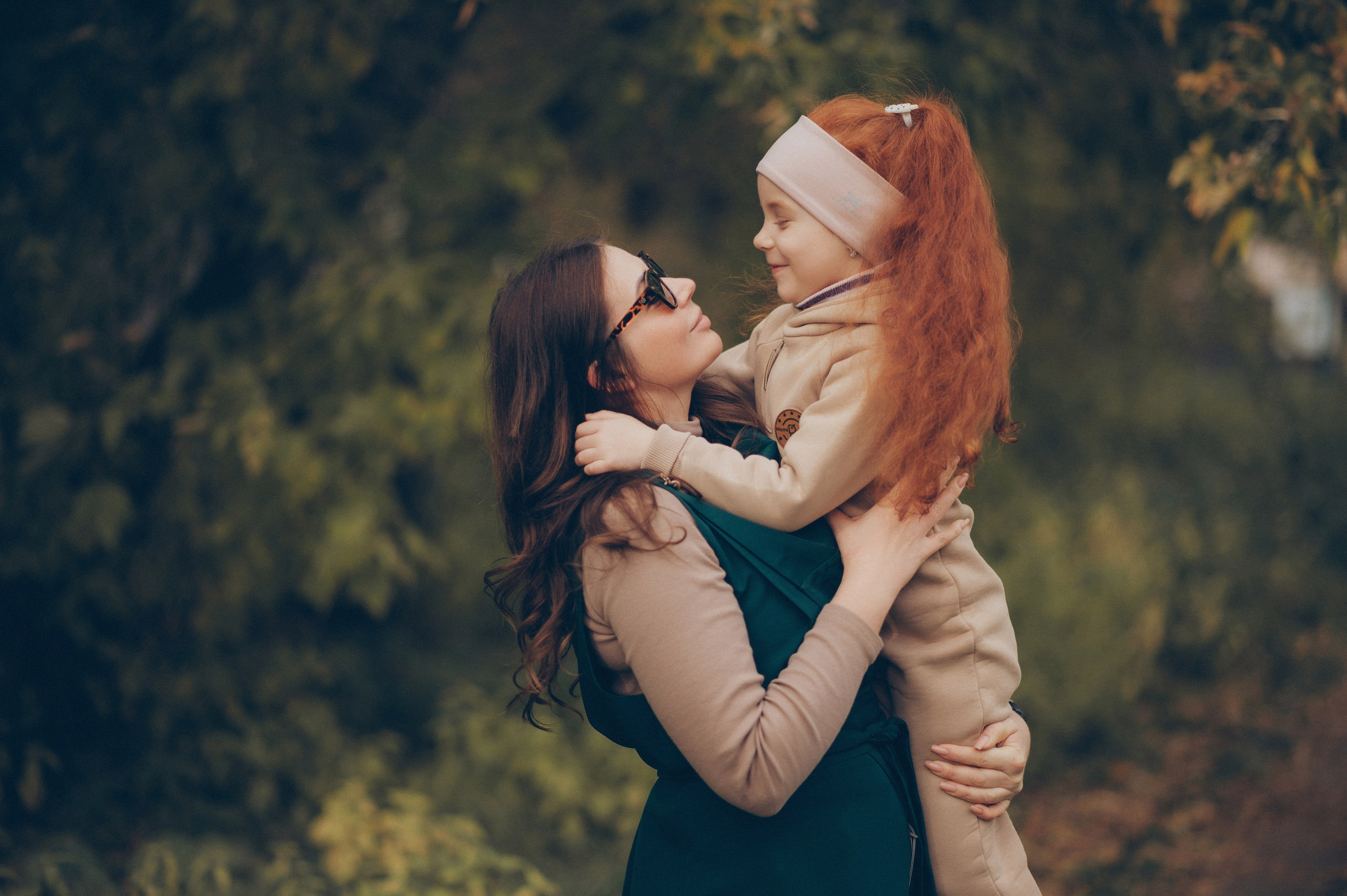 Анюта и Таня. Фотограф, г. Лесной Свердловской области