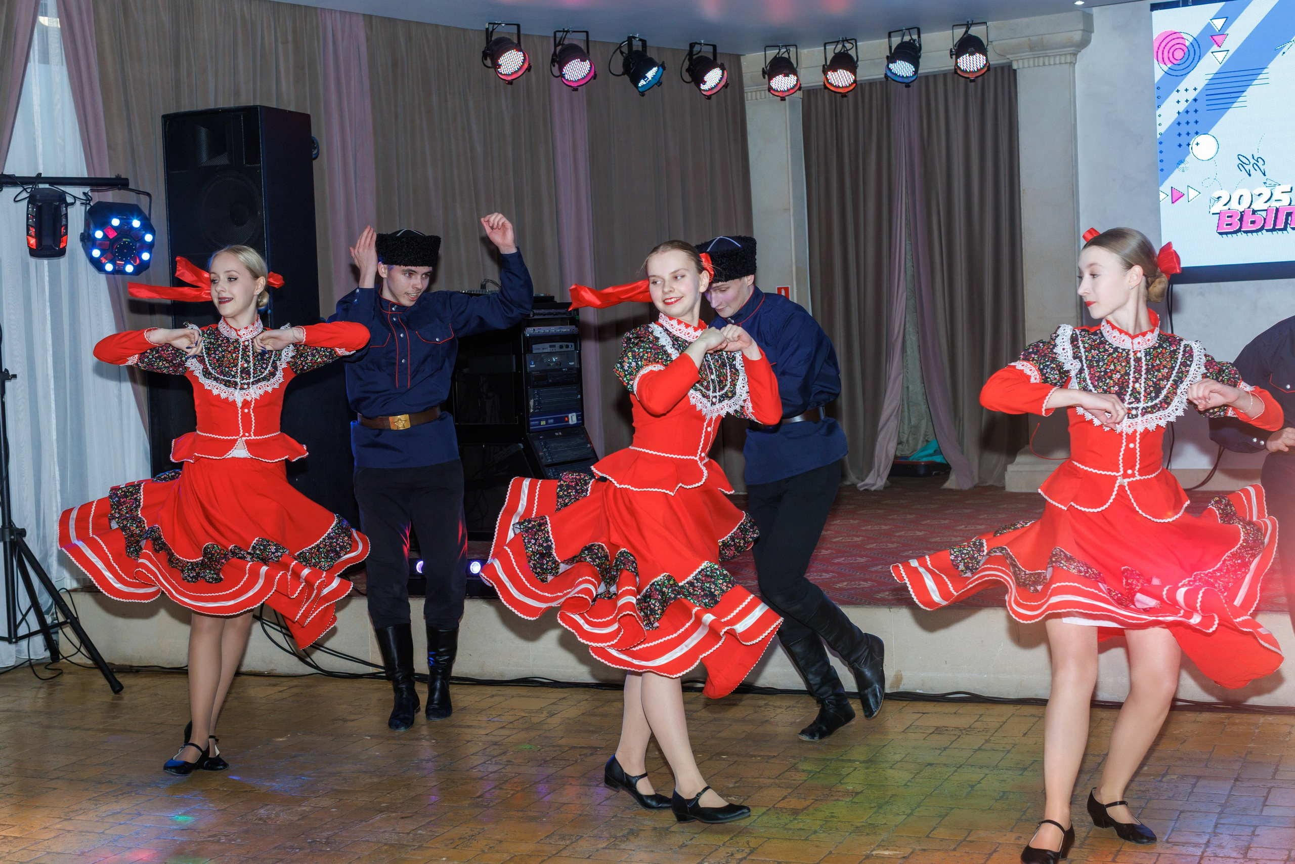 11 класс / Выпускной / МехМат. Детский и семейный фотограф Мария Киселёва. Москва