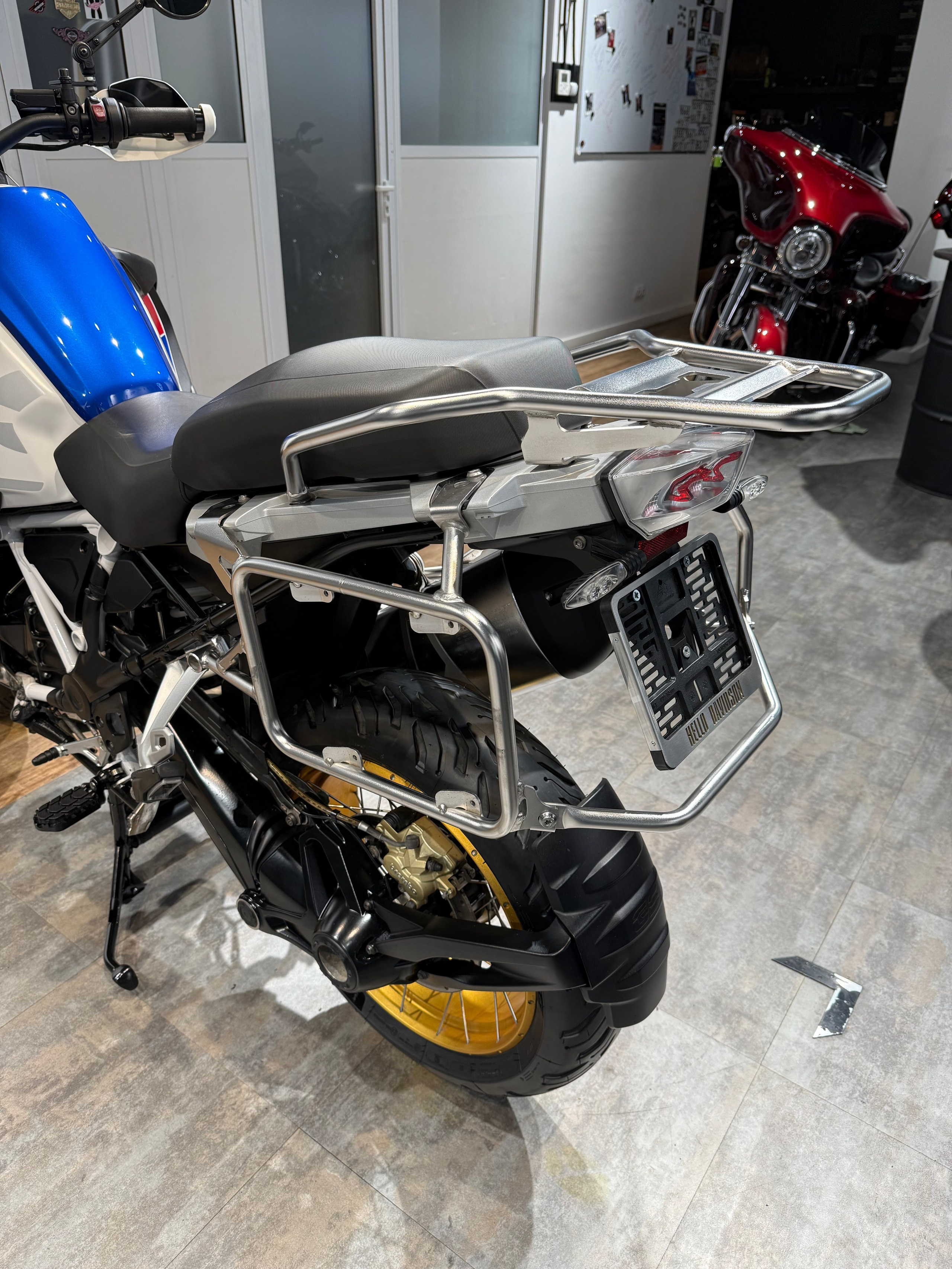 BMW R1250GS ADV Rallye HP. Hello Davidson, Москва. Только хорошие мотоциклы…