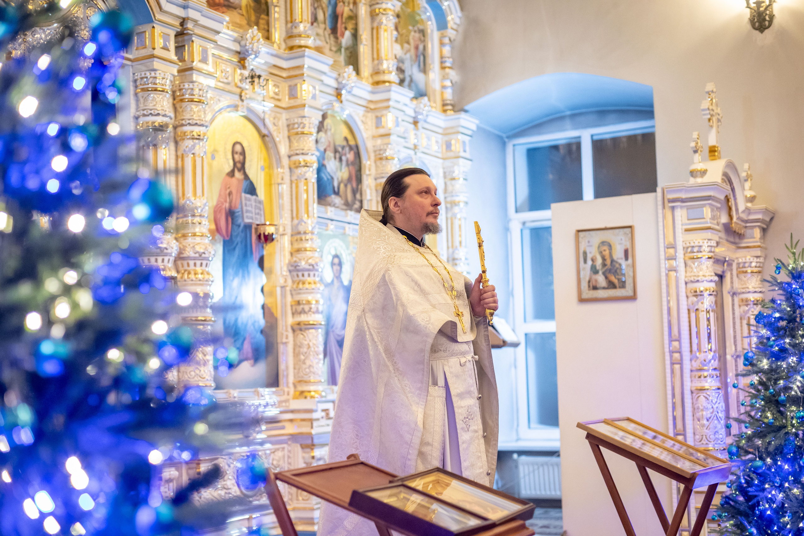 Рождество Владимирский храм с Красное. Семейный и детский фотограф Анна Петракова