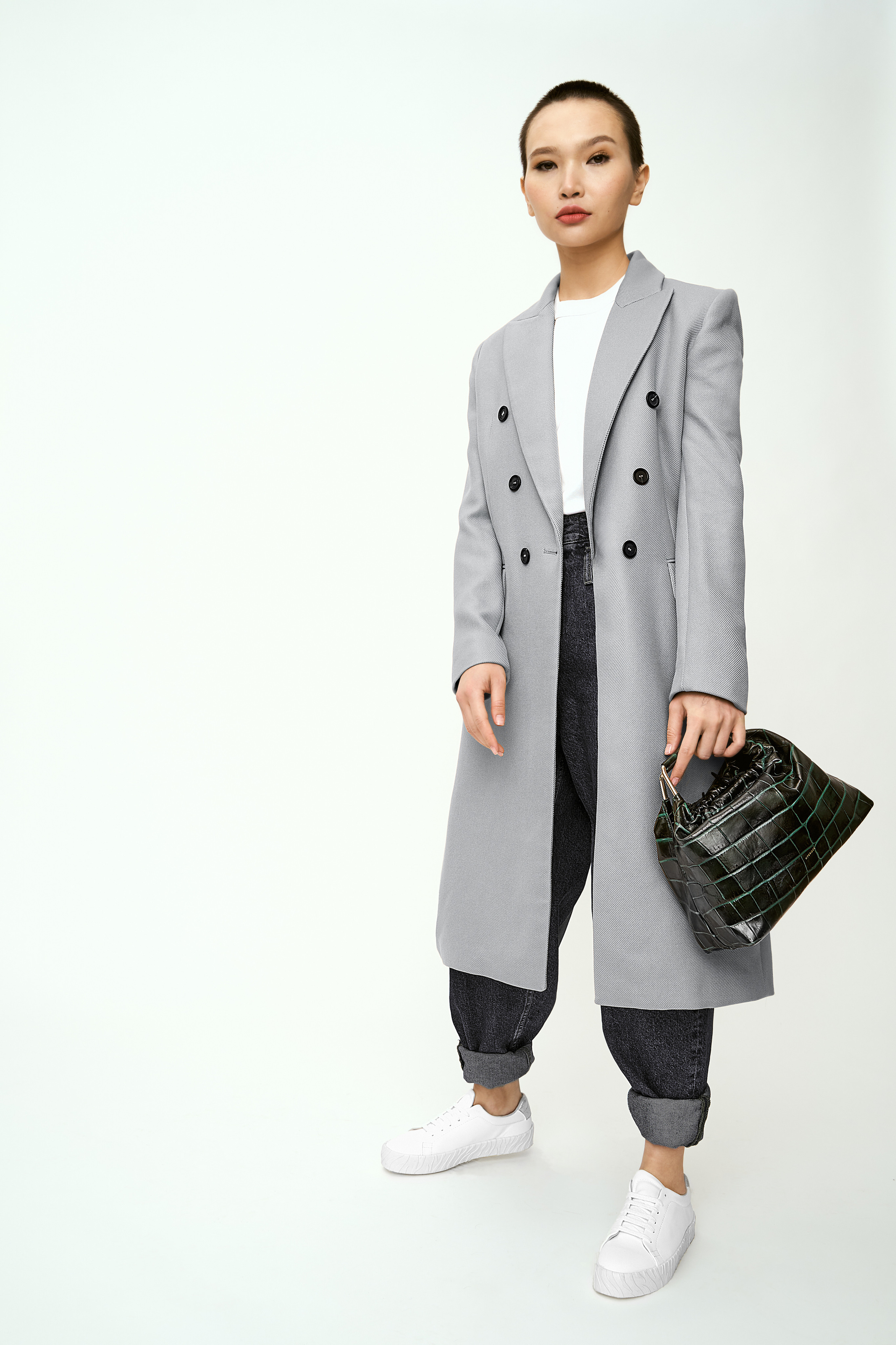 Каталог. Ретушер Анастасия Бонда