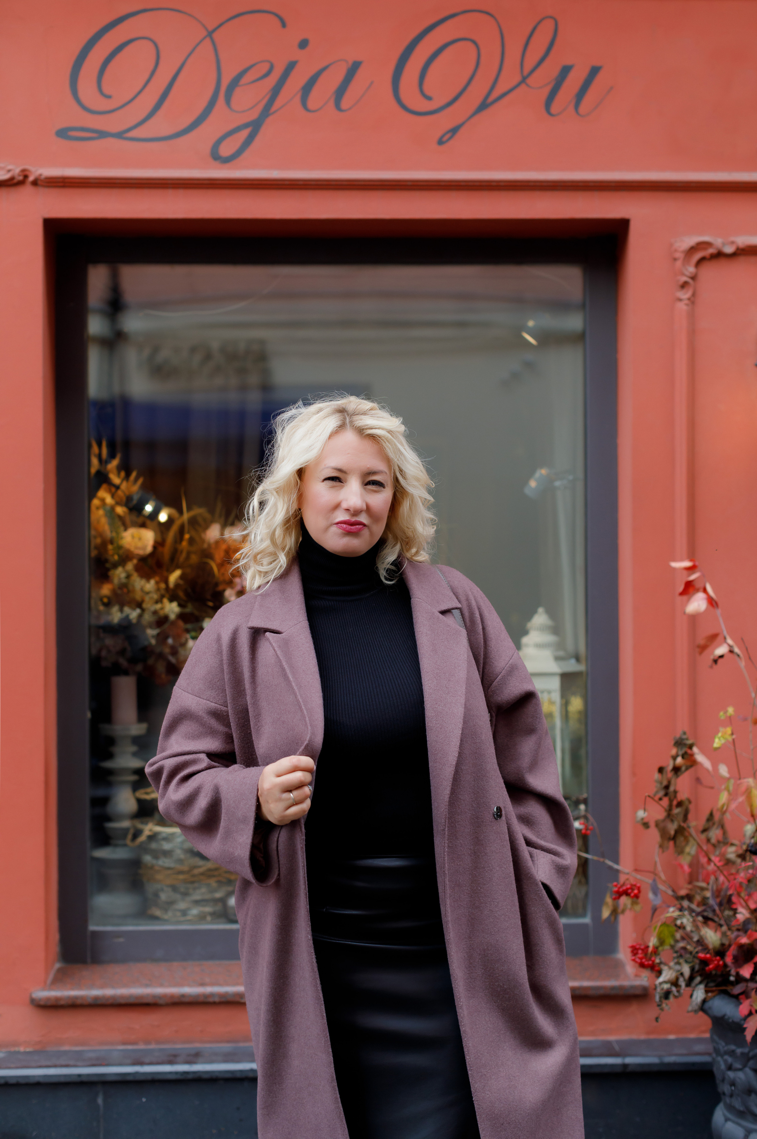 Уличная фотопрогулка по Патрикам с Еленой. Портретный и семейный фотограф Юлия Герман