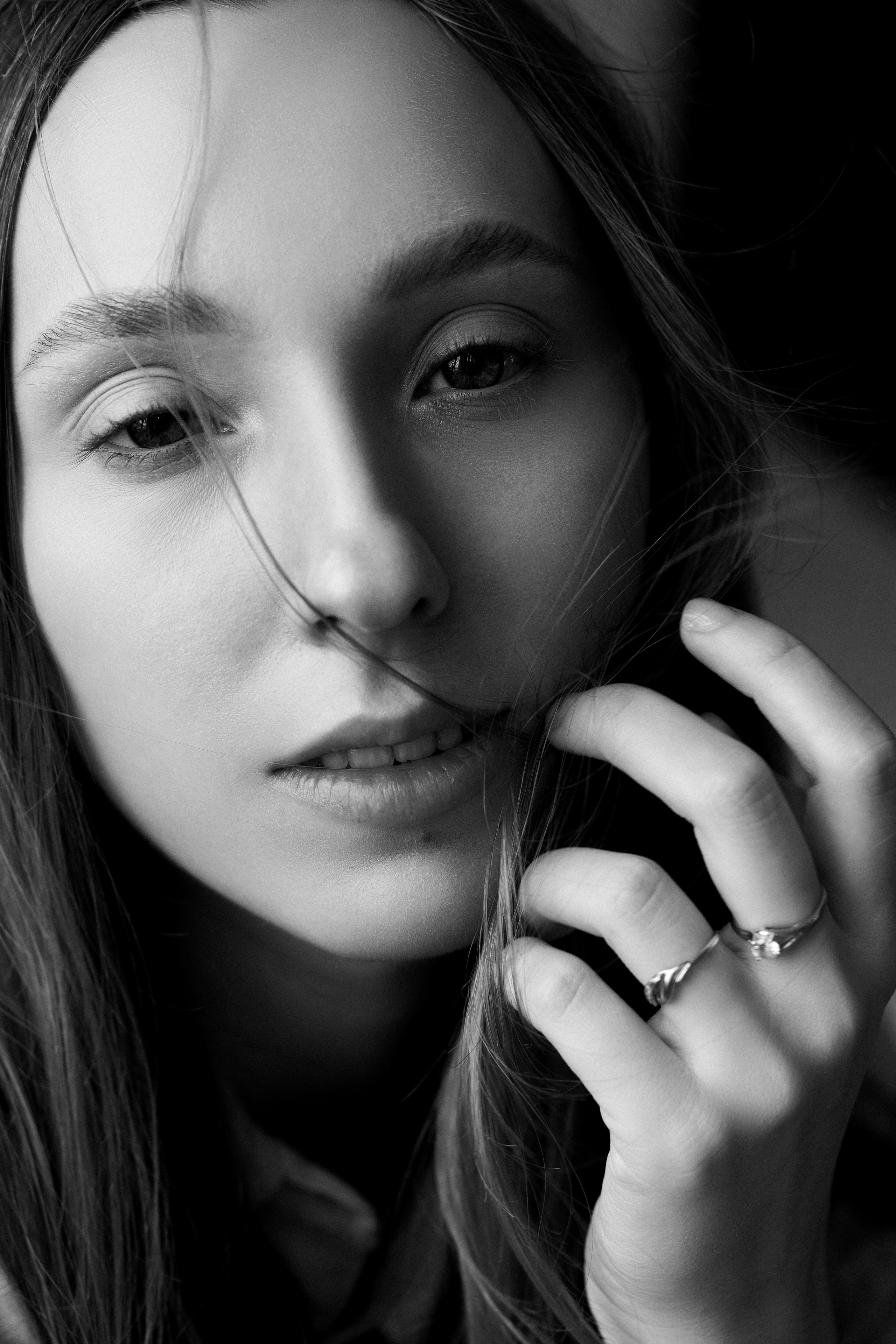 Женский портрет в студии. Фотограф Минск