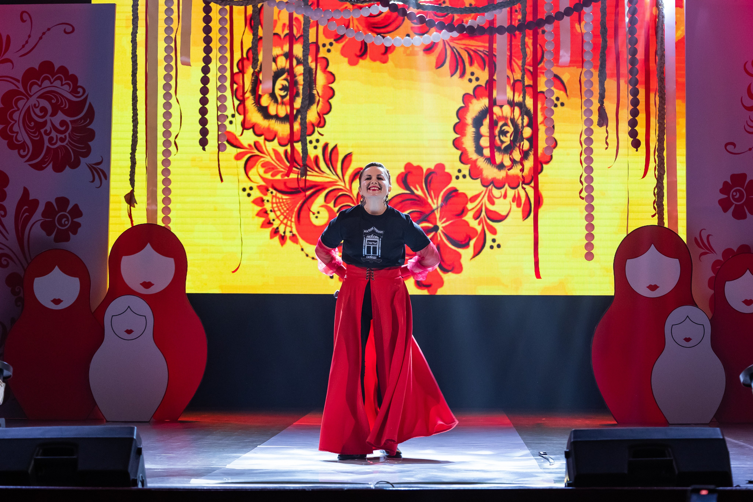 Показ Happy Kids. Выпускные альбомы во Владивостоке