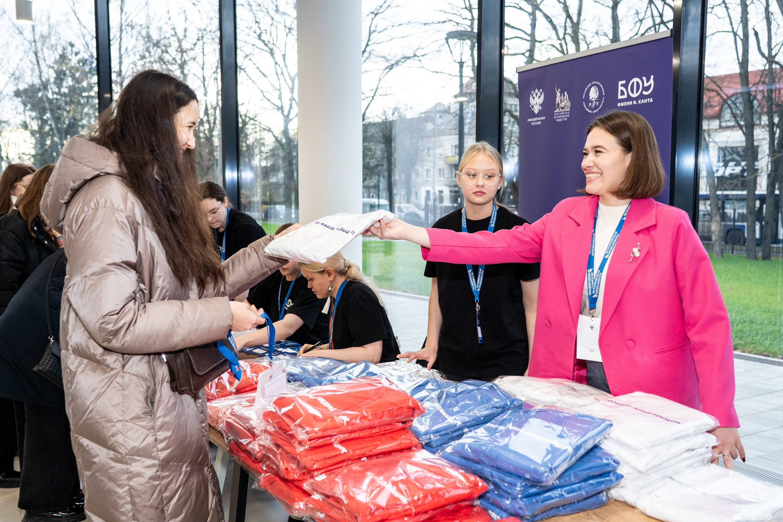 Историческая медиашкола 2025 в Калининграде. Репортажный фотограф в Москве Легкая Софья