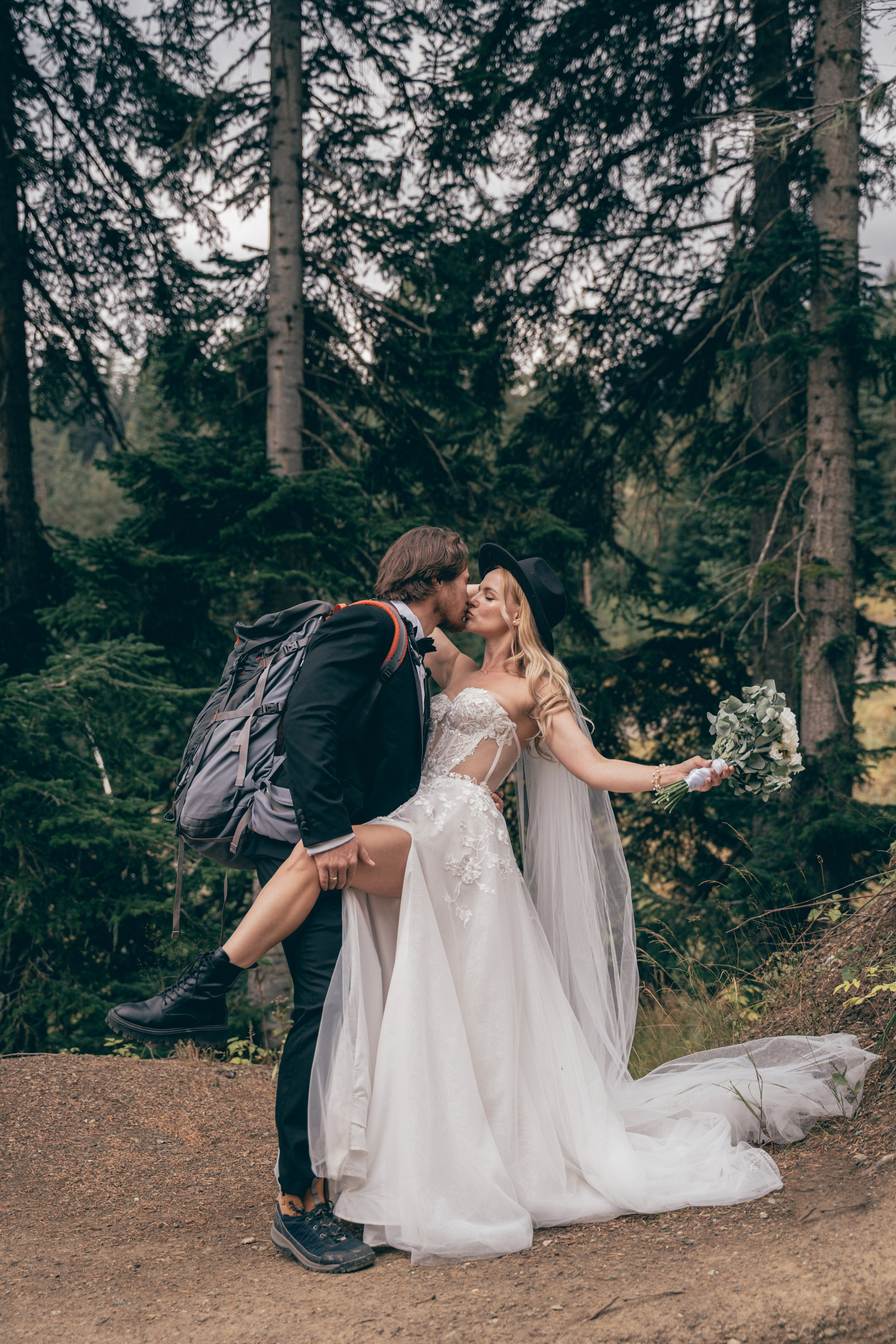 Индивидуальная фотосессия в горах Фотограф КМВ Пятигорск, Железноводск, Ессентуки, Кисловодск Архыз Домбай Горы. Фотограф КМВ|ГОРЫ Пятигорск Железноводск Ессентуки Кисловодск Домбай Архыз Эльбрус