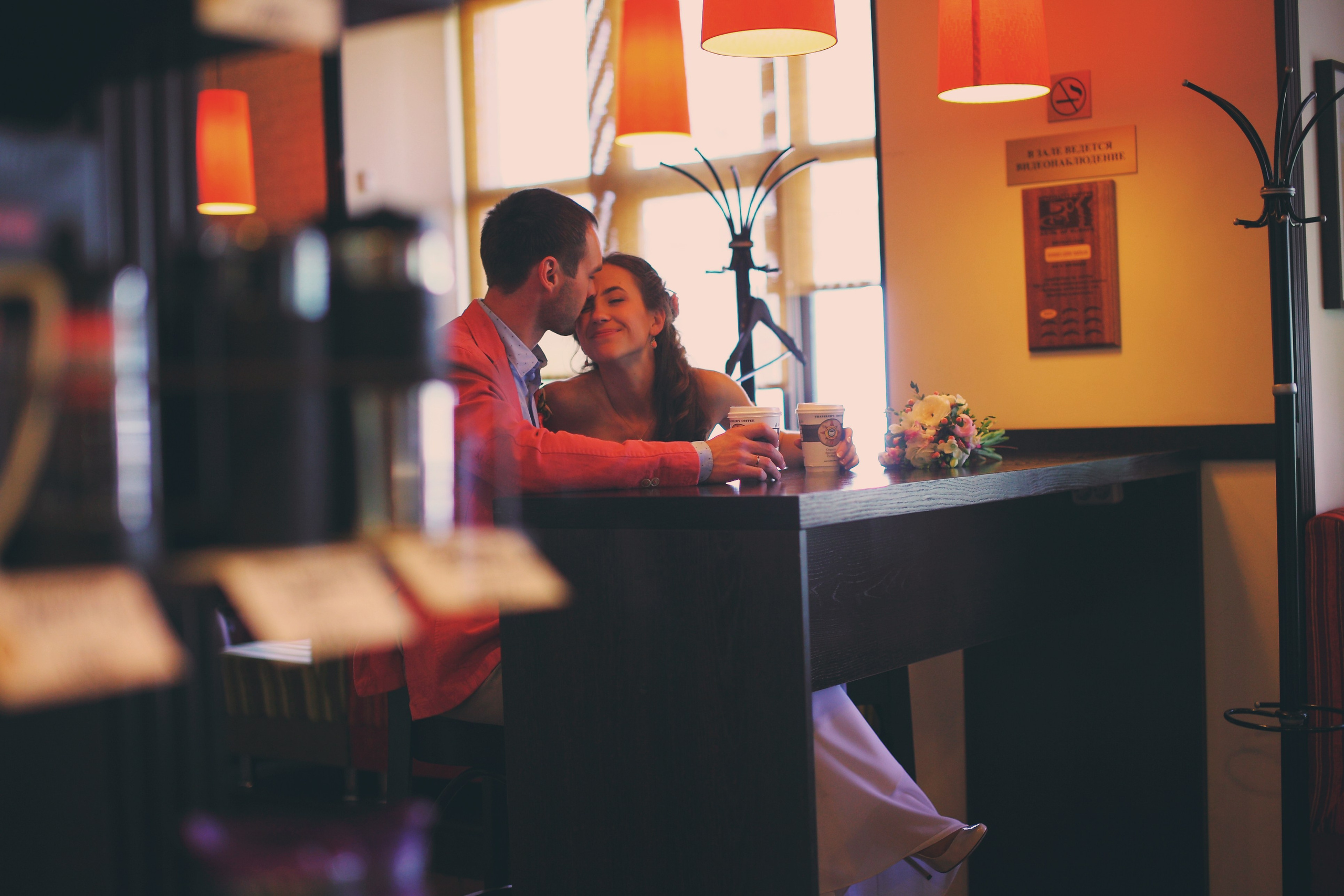 Душевная фотосессия пары в поле. Свадебный и репортажный фотограф в Ярославле и Санкт-Петербурге Роман Микрюков