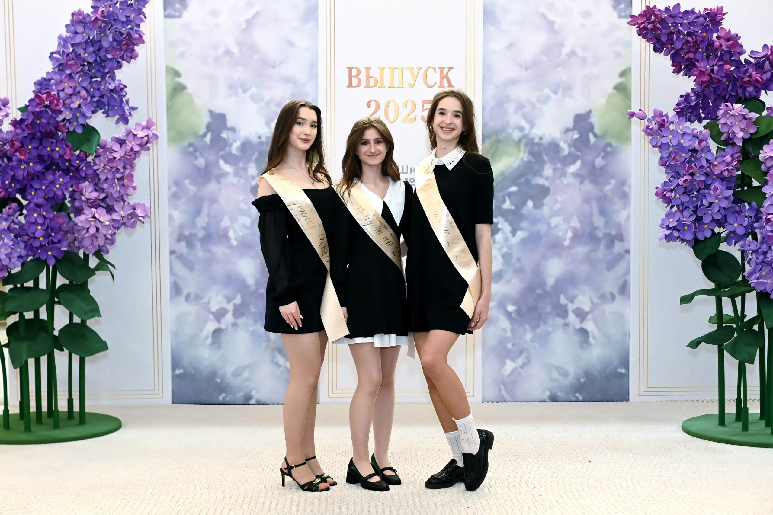 Последний Звонок в школе 1409 на Ходынке. Свадебный и семейный фотограф в Москве Ирина Гончарова