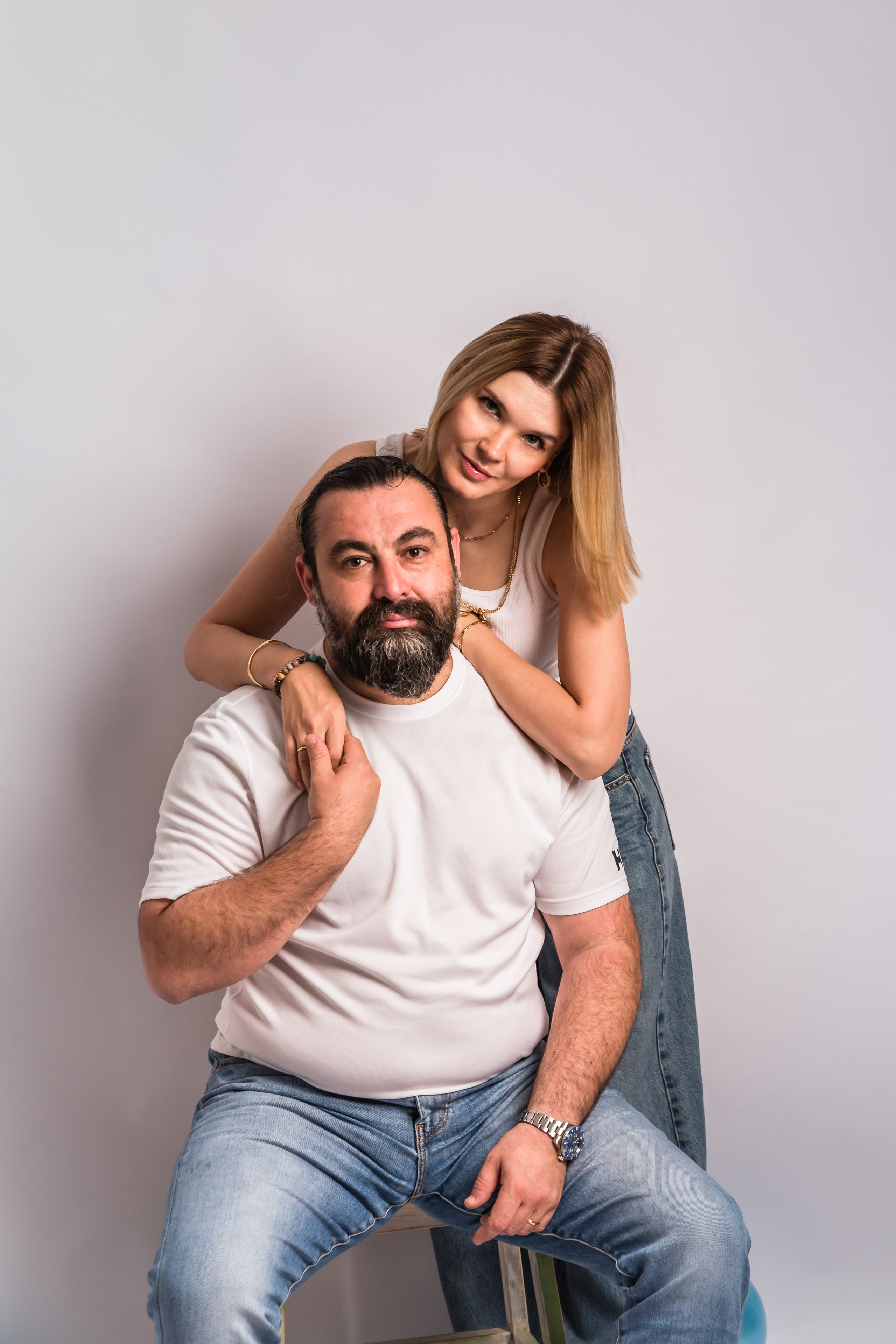 Happy family. Professional family and children’s photographer in Izmir Irina Eron