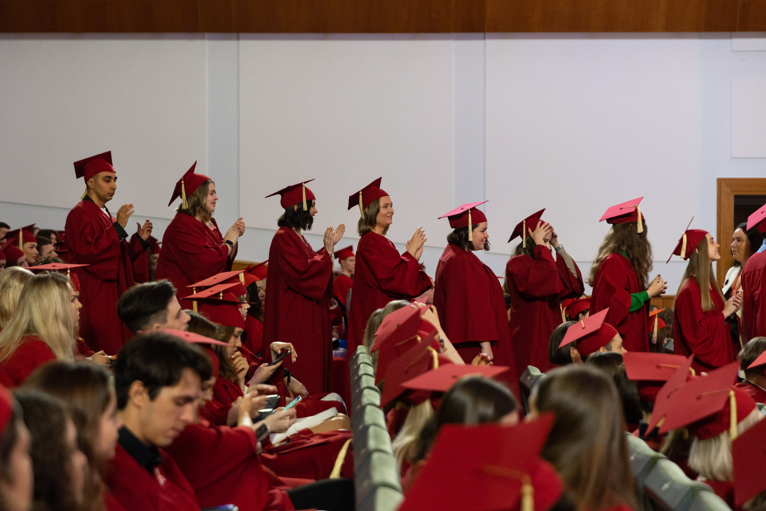 Вручение дипломов. Фотограф в Москве Даша Зуева