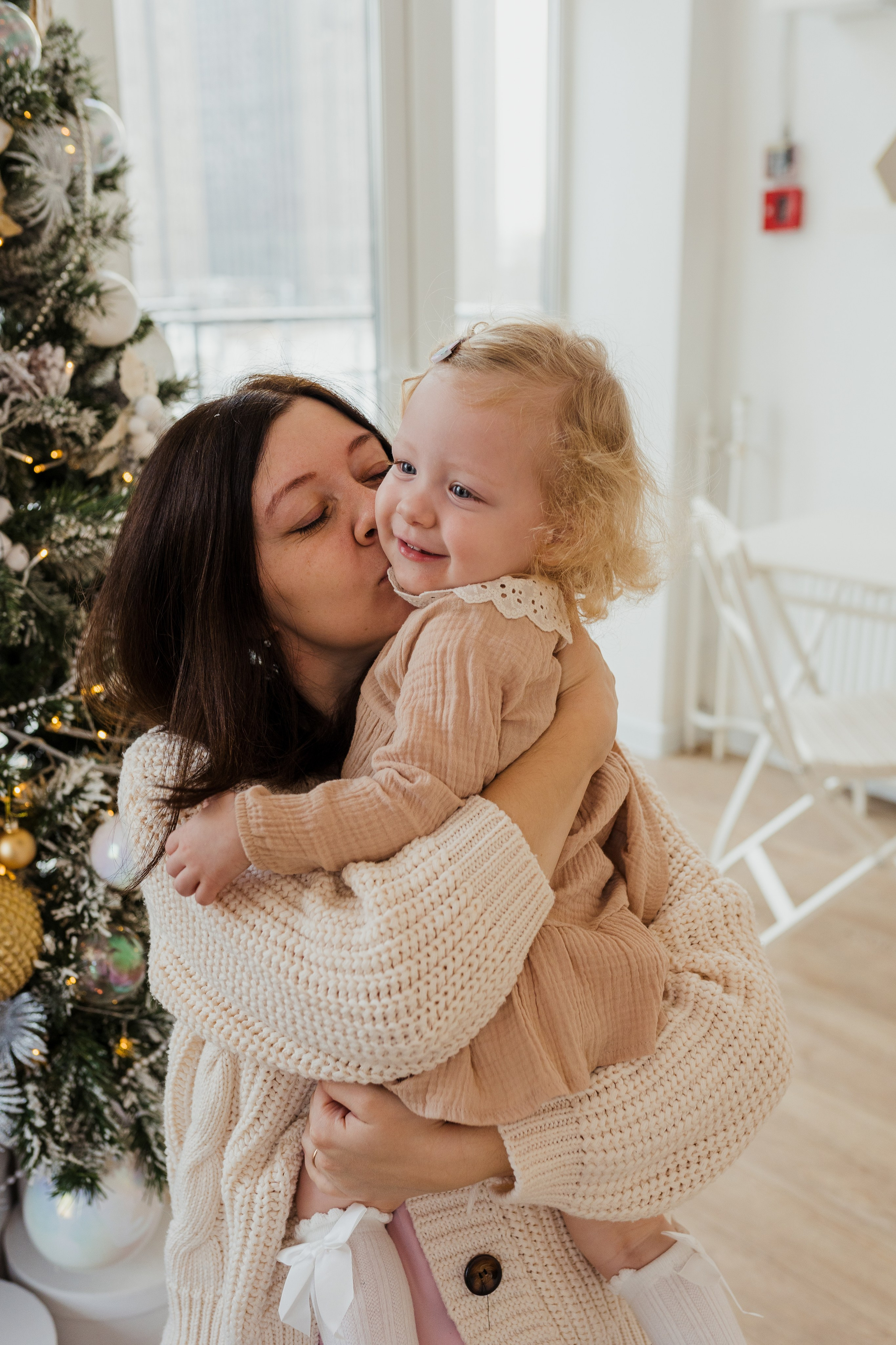 Марина, Саша, Вера и Саша в LuckyLoft. Свадебный фотограф в Москве Анна Полушина
