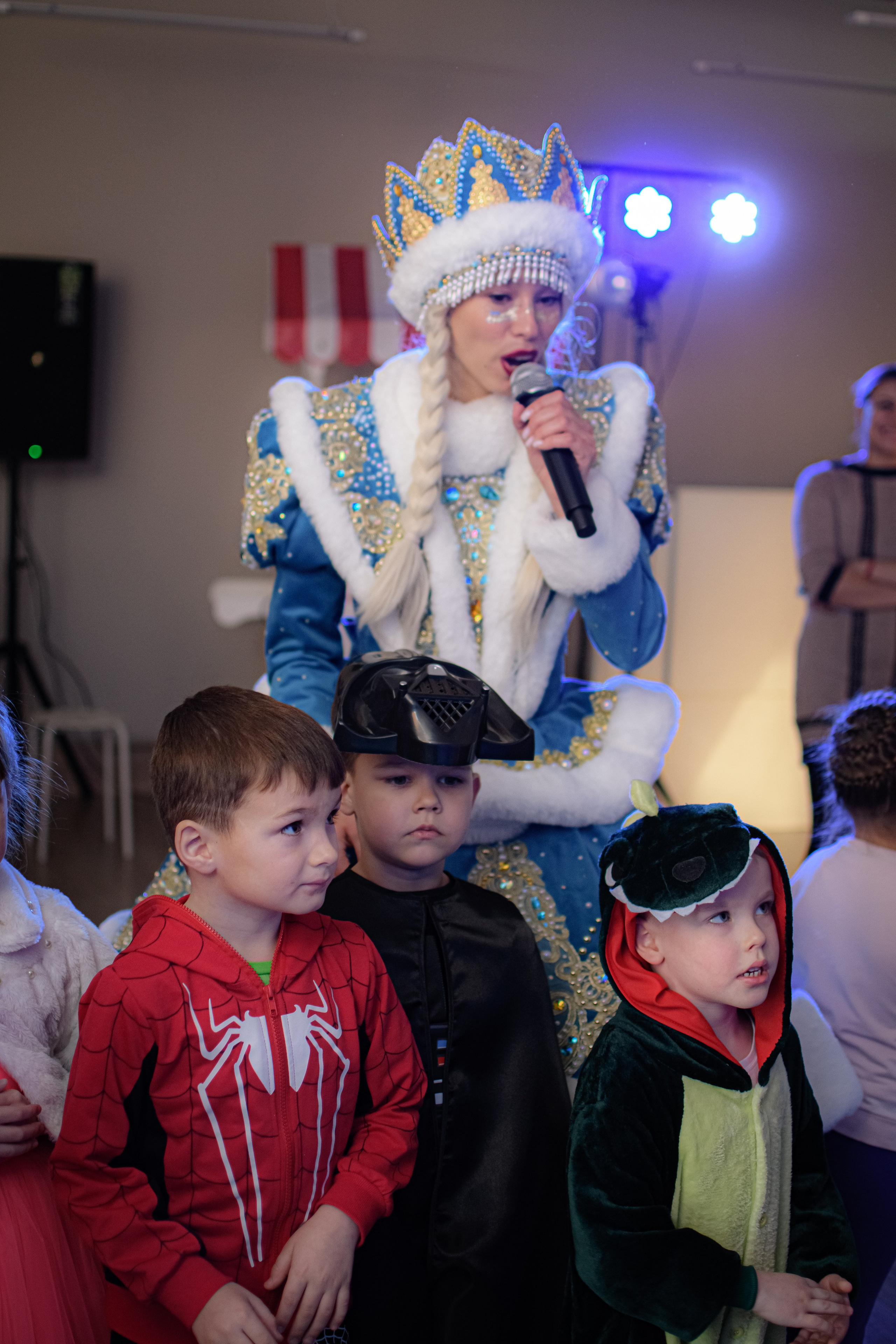 HAPPY NEW YEAR. Photokarish