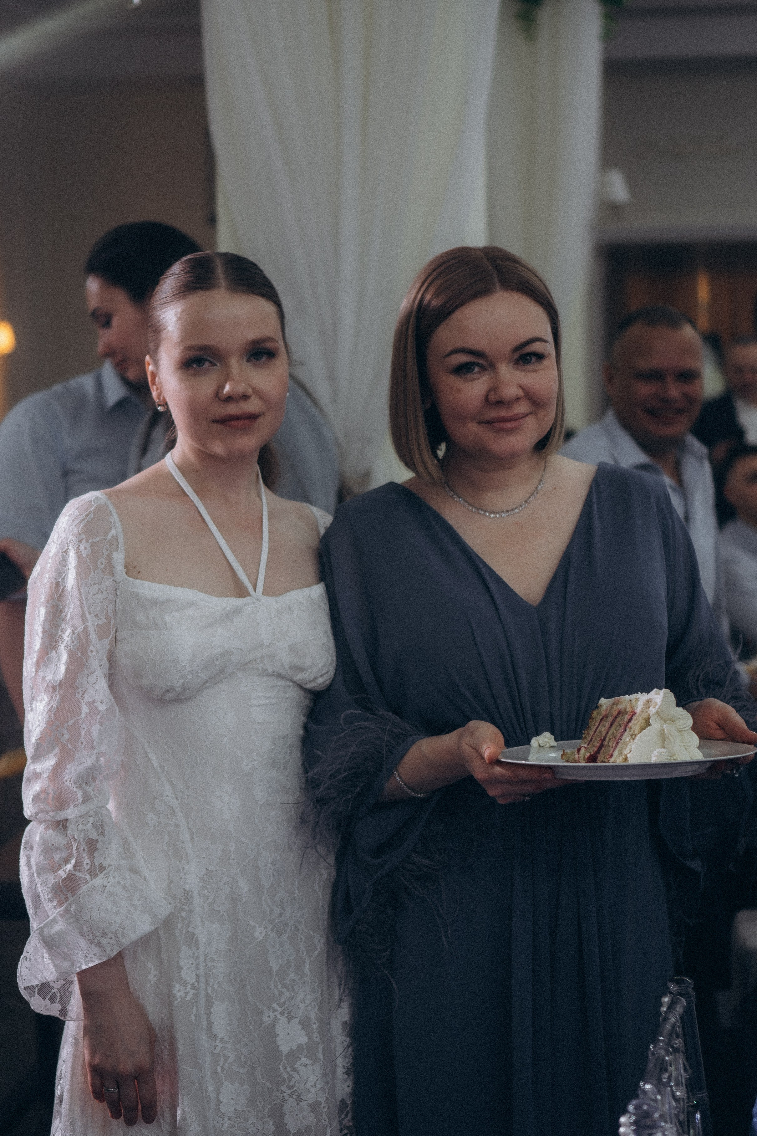 СВАДЕБНЫЙ ТОРТ. ФОТОСЕСИИЯ БАНКЕТА (СНЯТО В СИБИРЕ В НИЖНЕВАРТОВСКЕ). Профессиональный фотограф, Санкт-Петербург — Виктория Богомолова