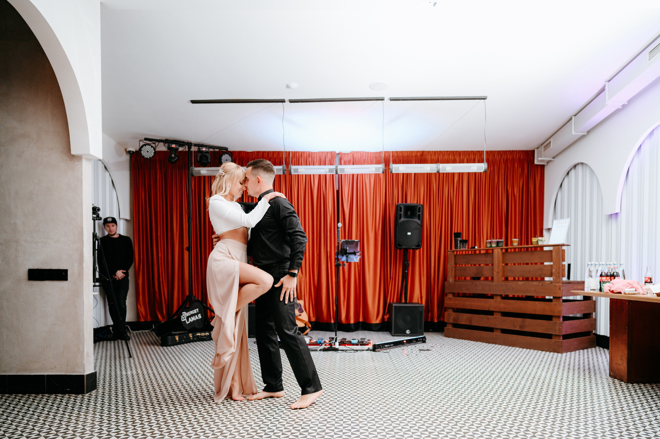 Яркие краски и буря эмоций. Полина и Антон. VENSKAYA WEDDING & EVENT PLANNER