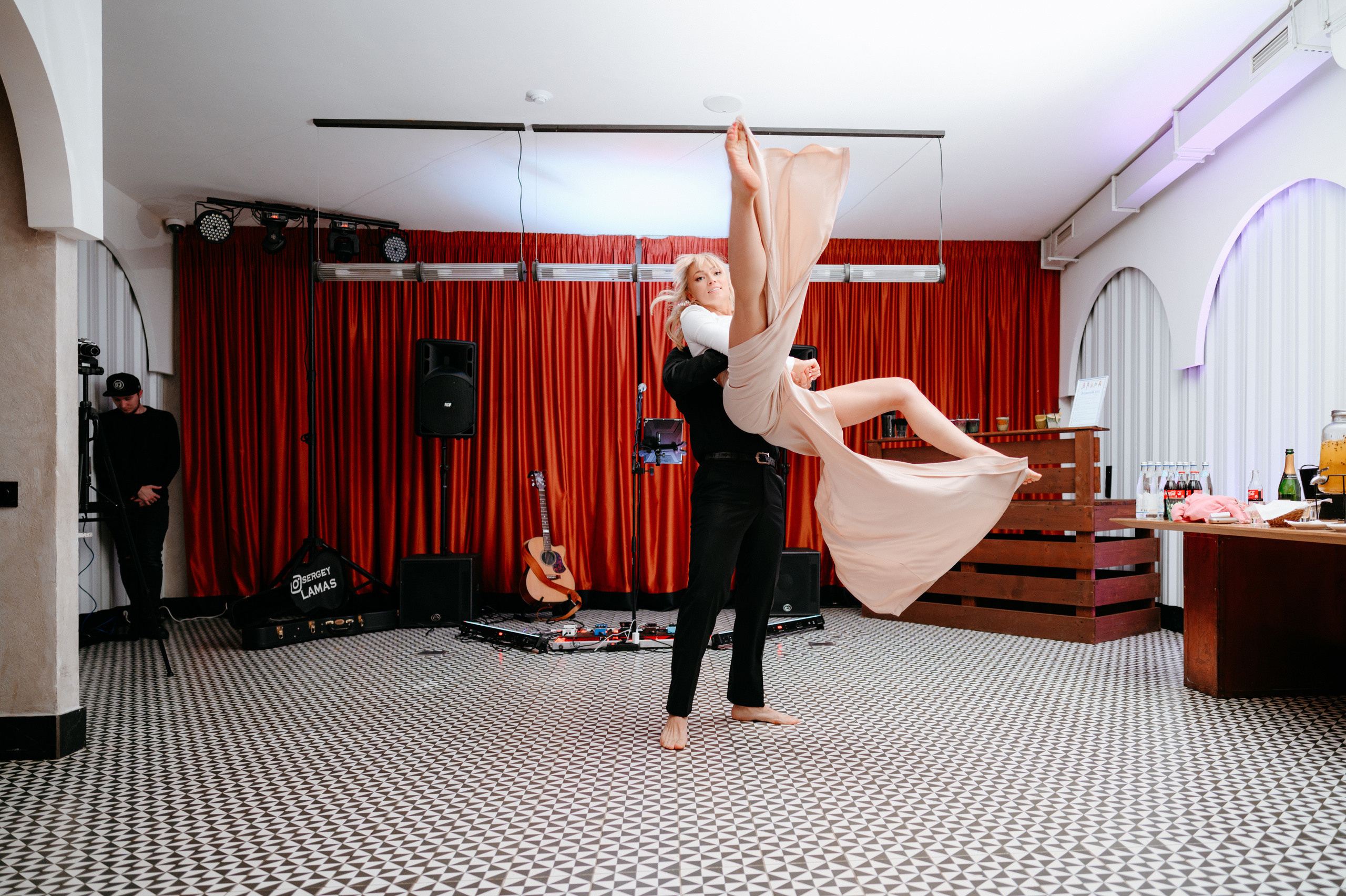 Яркие краски и буря эмоций. Полина и Антон. VENSKAYA WEDDING & EVENT PLANNER