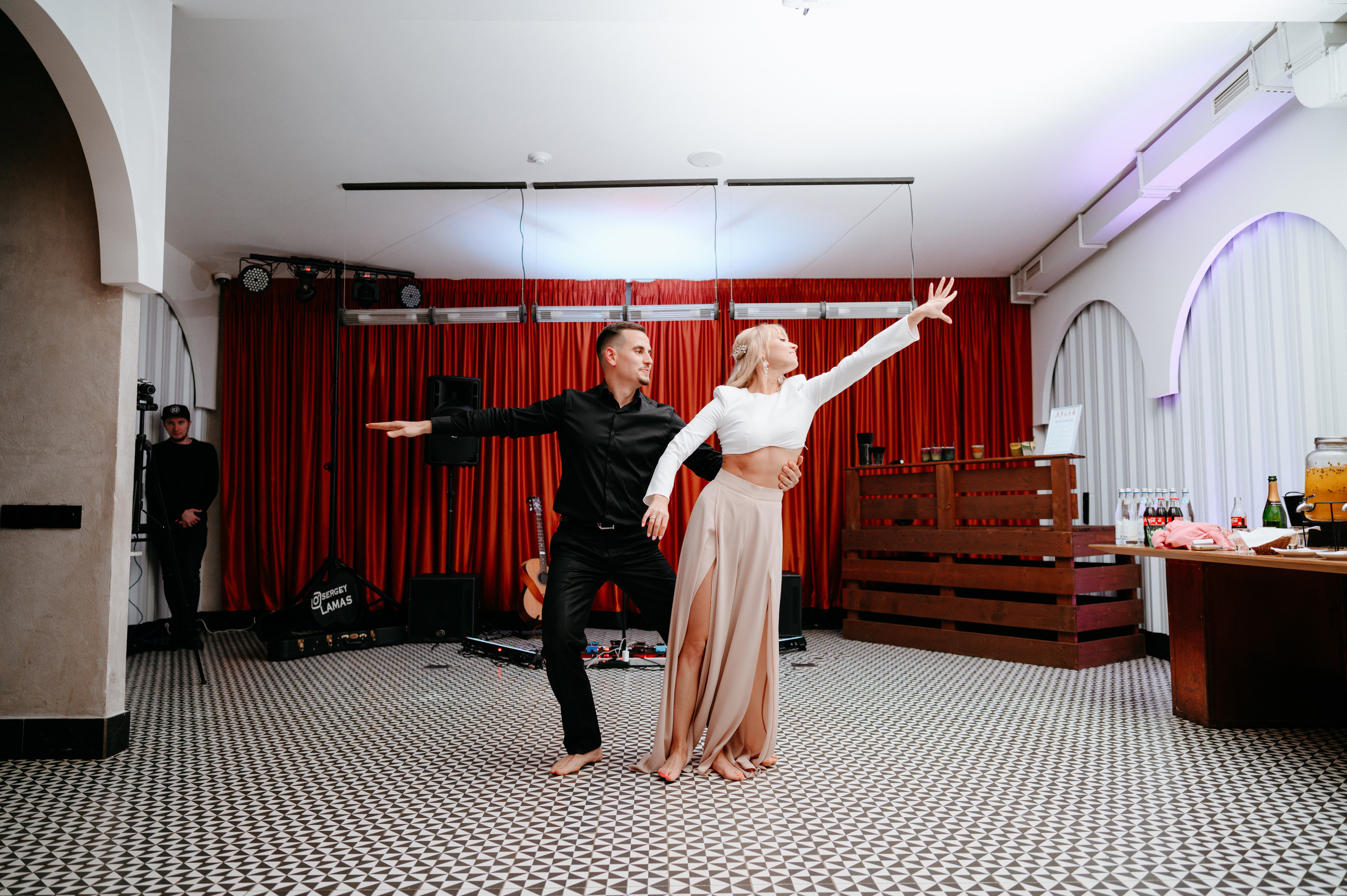 Яркие краски и буря эмоций. Полина и Антон. VENSKAYA WEDDING & EVENT PLANNER