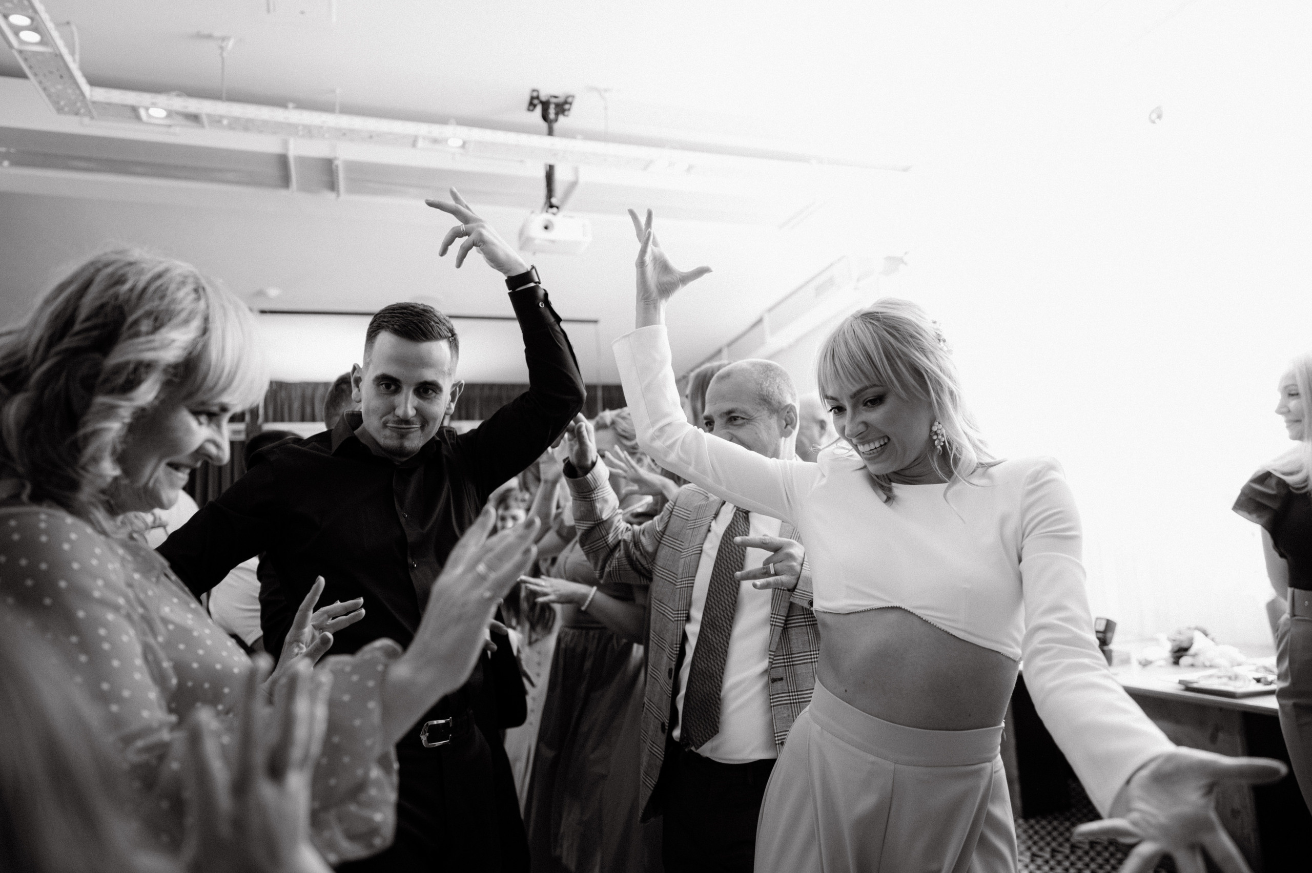 Яркие краски и буря эмоций. Полина и Антон. VENSKAYA WEDDING & EVENT PLANNER