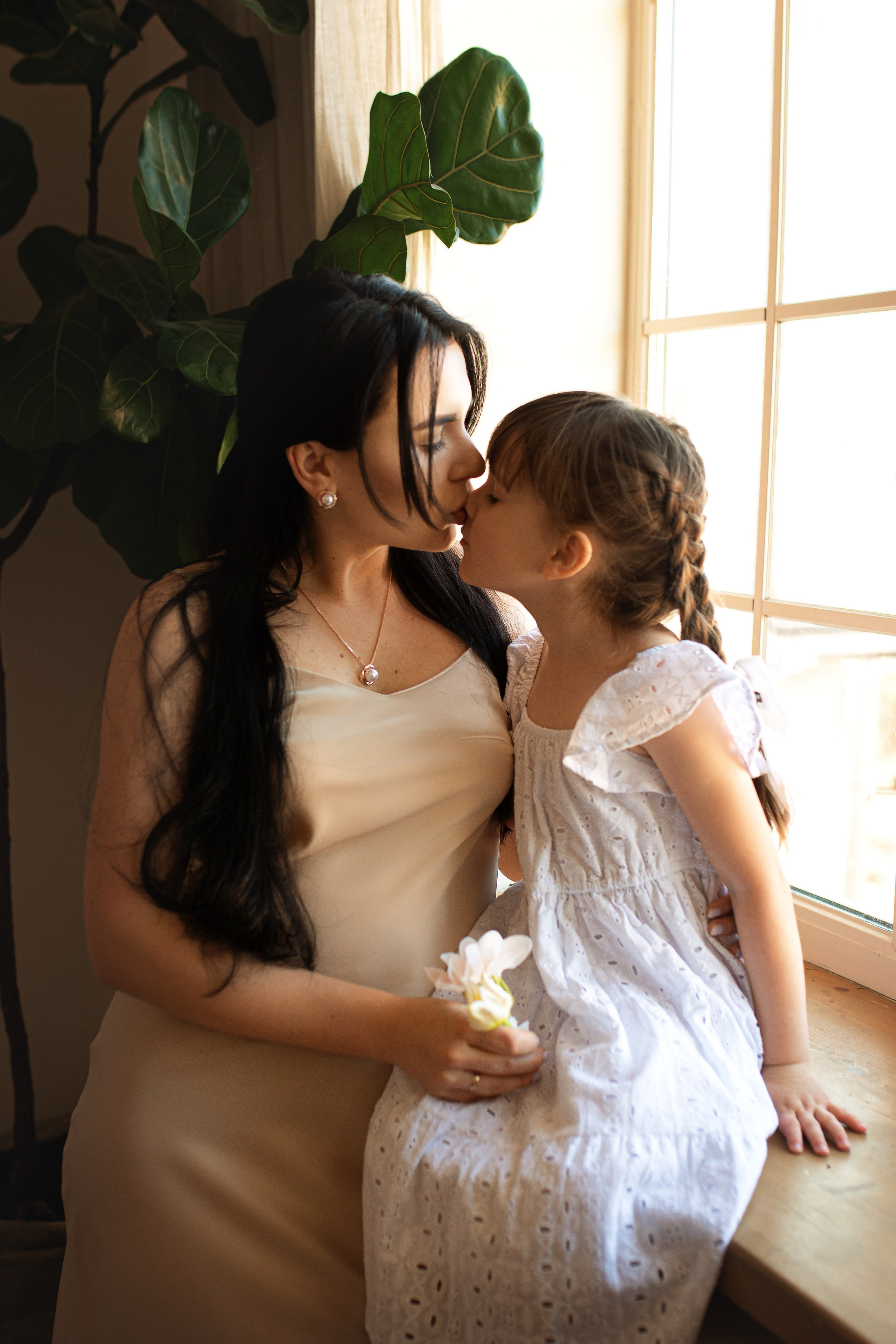 Наталья, Юлия и Милана. Фотограф Таинств Крещения и Венчания в г. Курске