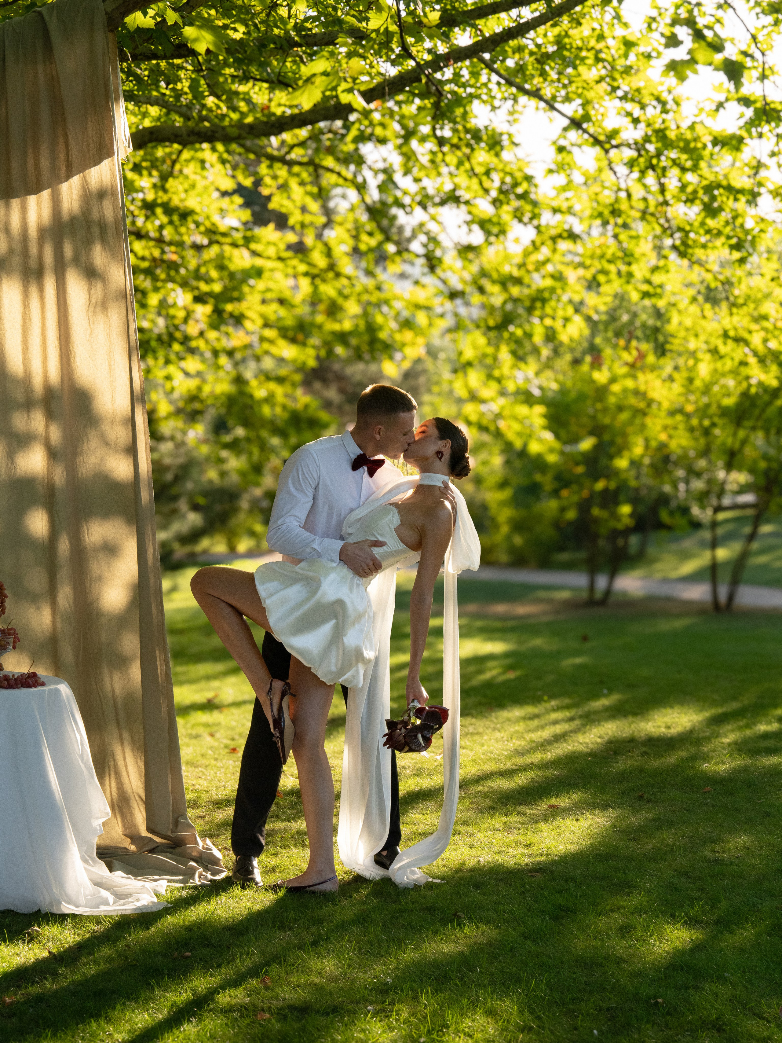 Свадебная прогулка. Свадебный фотограф Виктория Роса