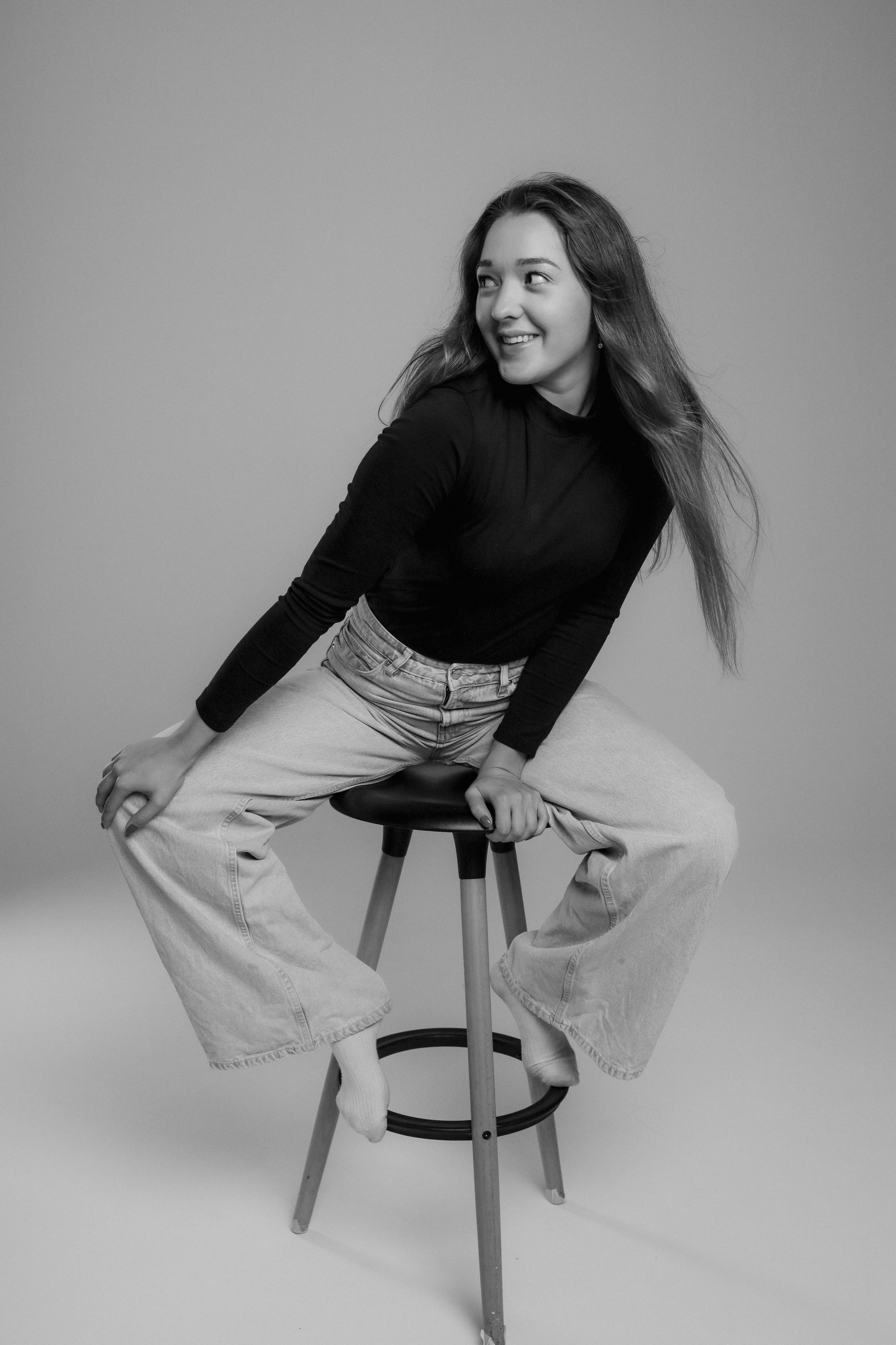 Женские портреты в студии. Главная