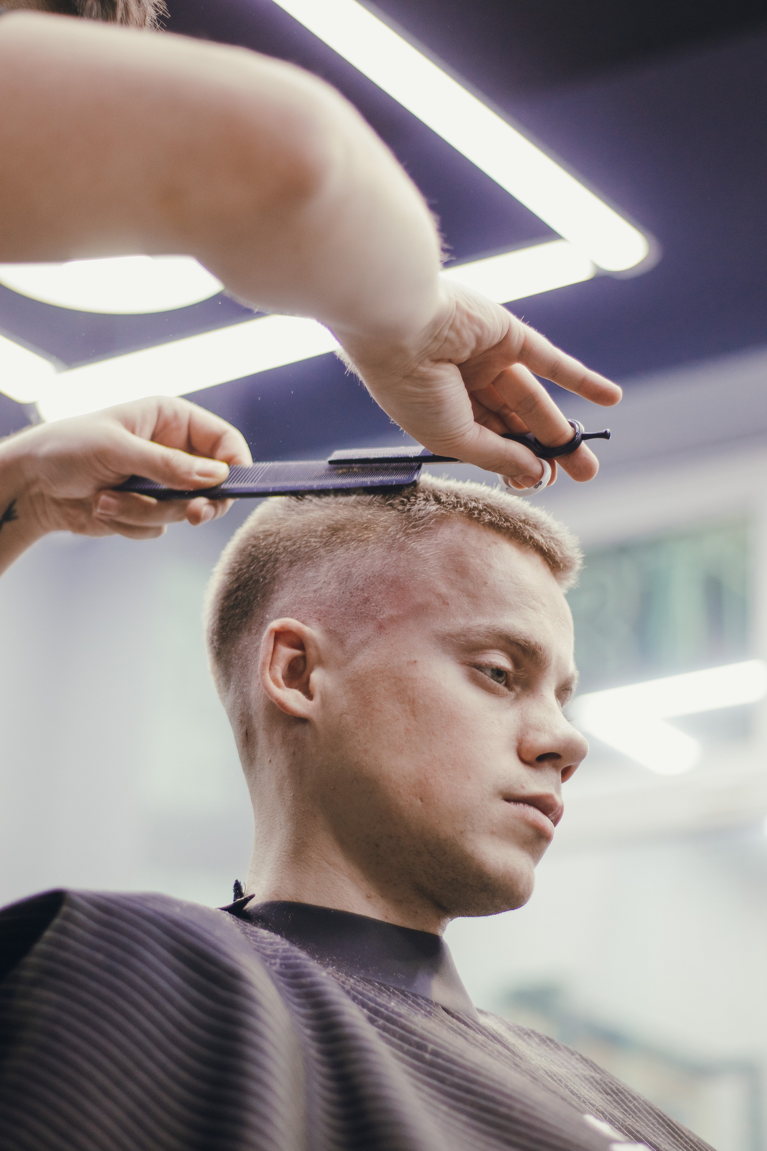 Barbershop Dad. Content shooting. KRIS KRUPINNIKOVA