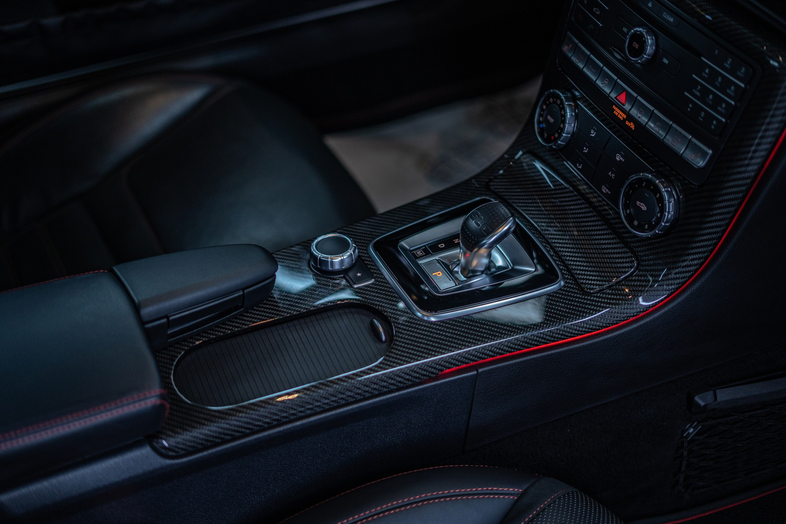 MERCEDES SLC. OZ Production