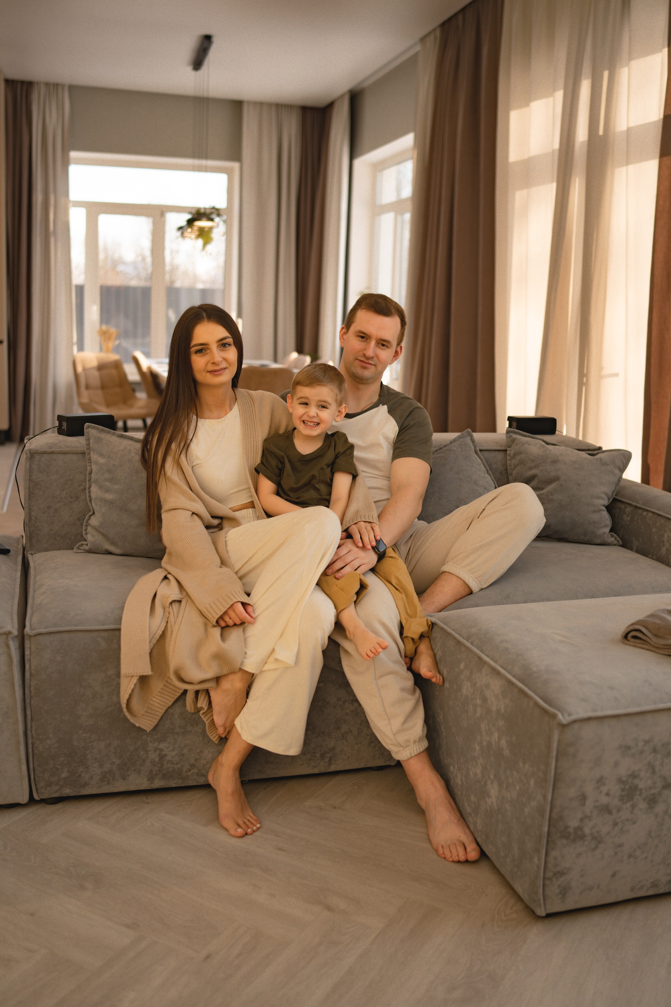 Домашняя съемка семьи Ксении и Алексея. Семейный и портретный фотограф в Санкт-Петербурге Татьяна Гримоть