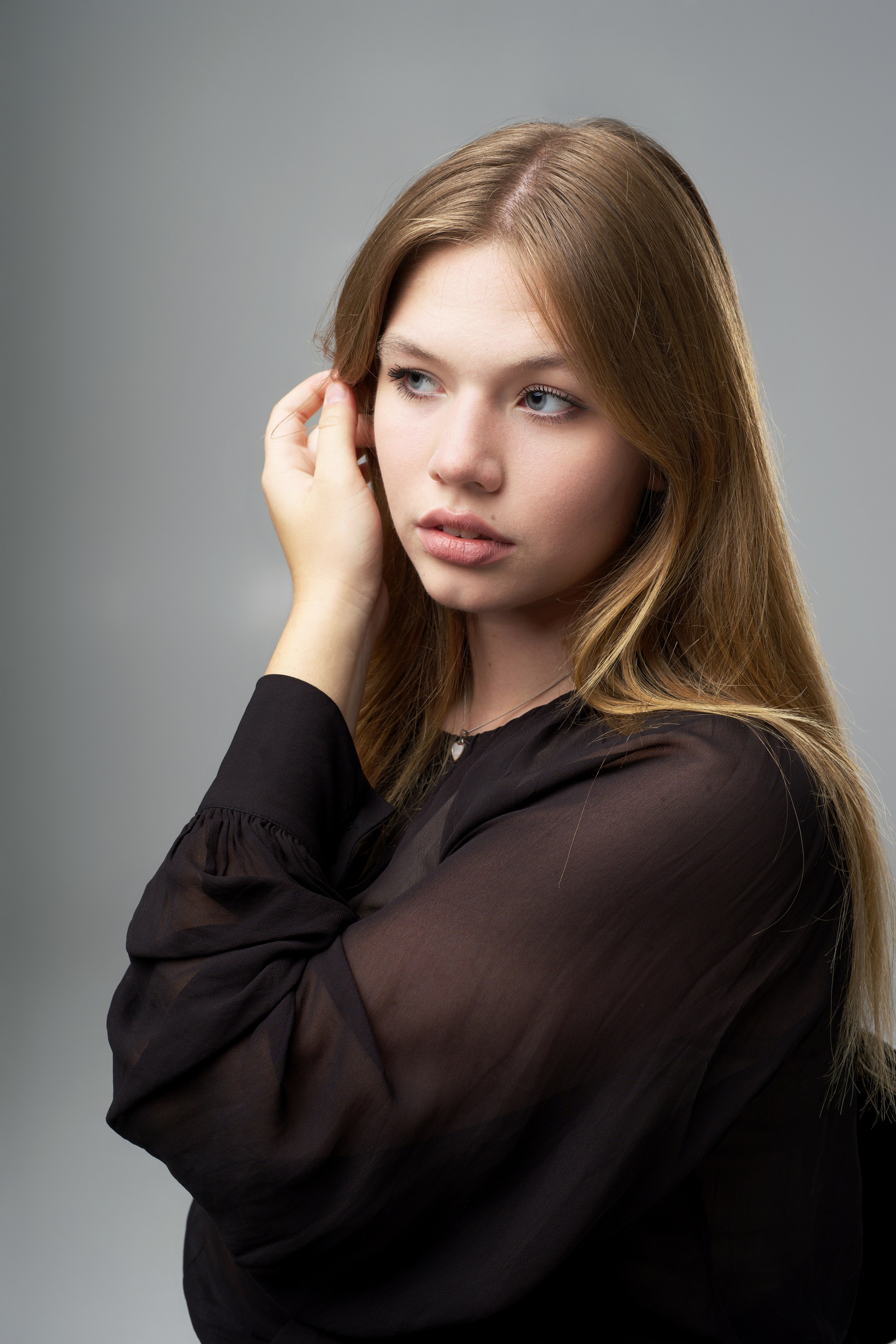 Выпускной альбом  Краснодар 9 Класс. Ваш выпускной альбом в Краснодаре