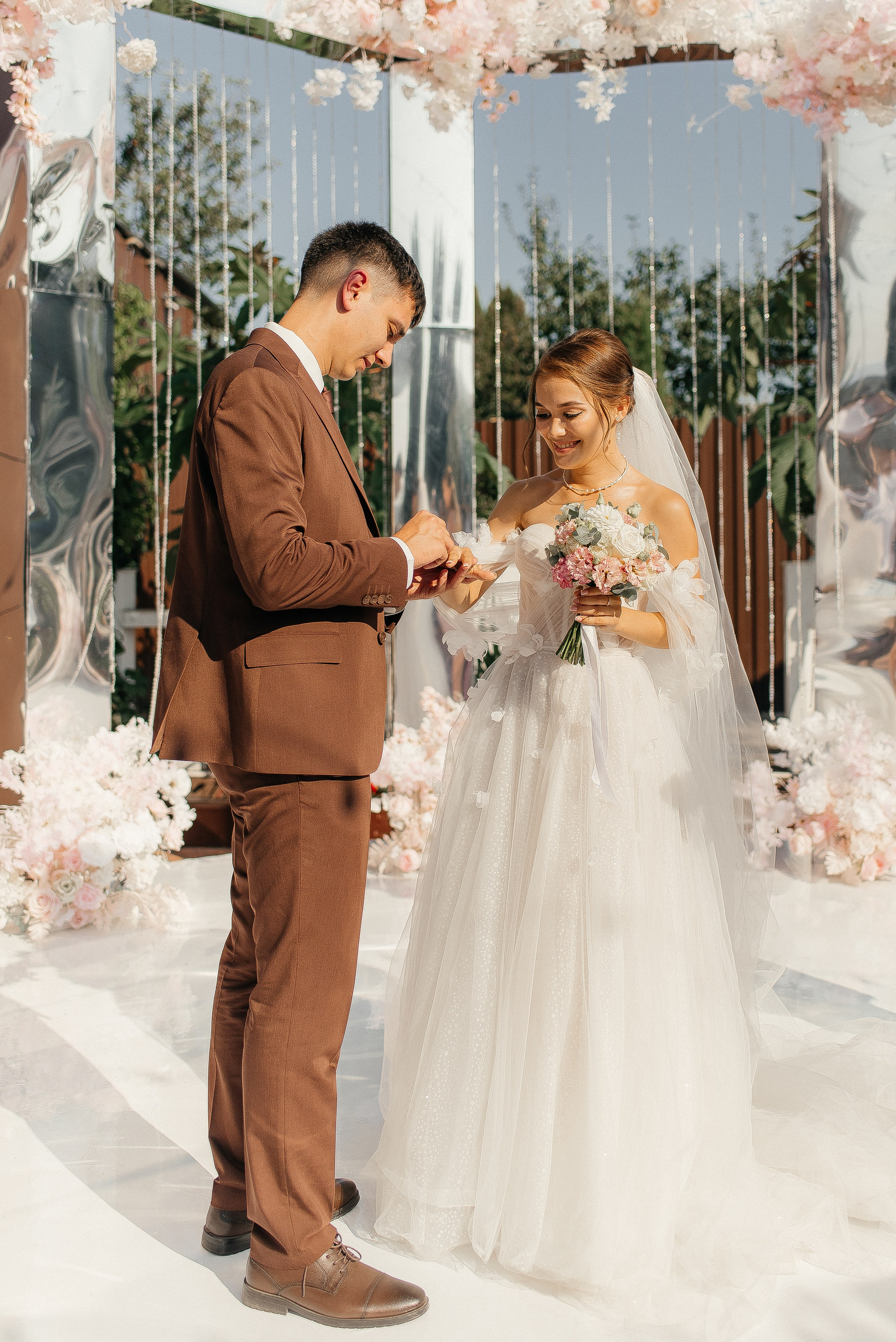 Рустам и Дина. Главная