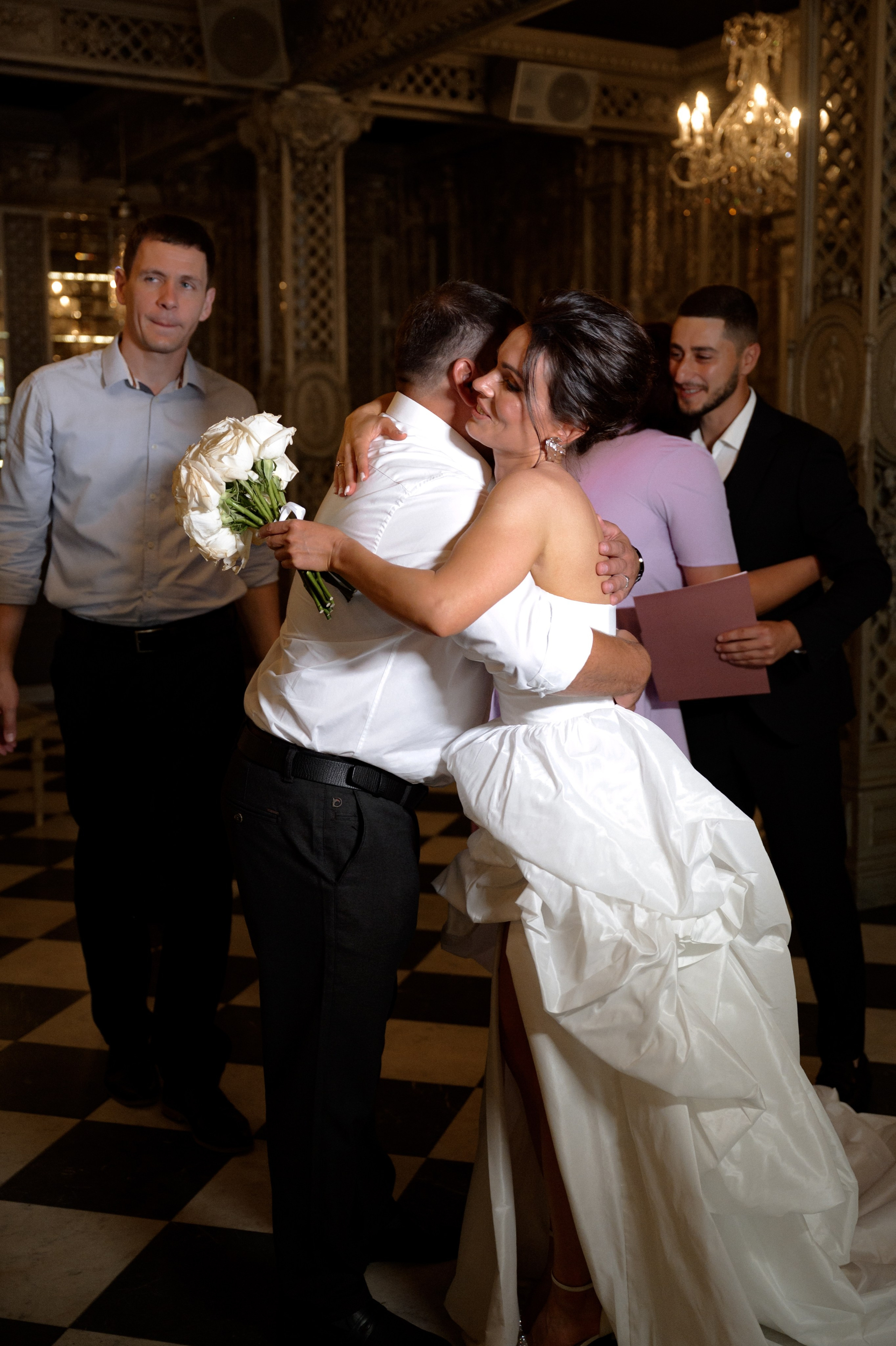 23.08.2024. RETOUCH-HOUSE