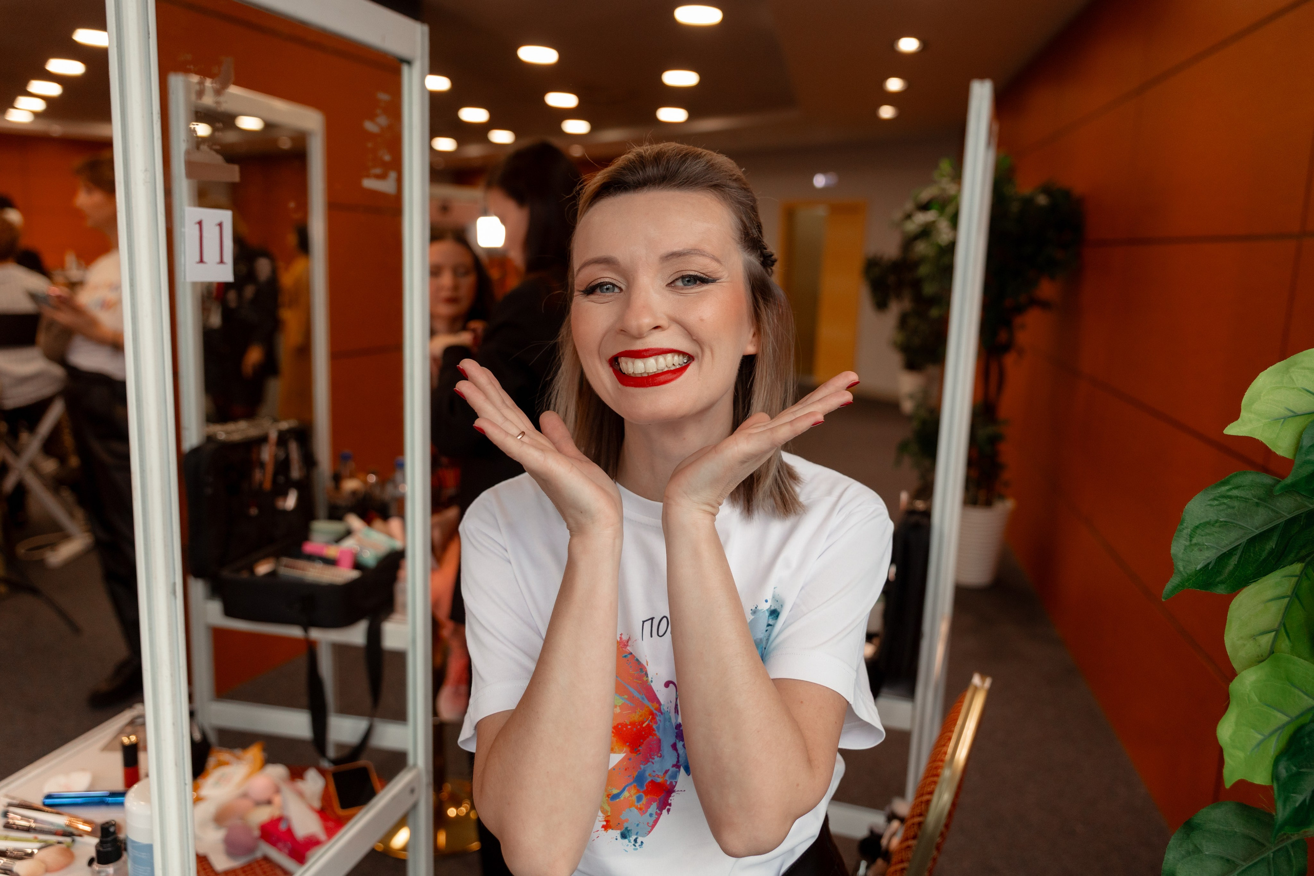 Backstage makeup. Благотворительный конкурс «Голос еще краше». 2025. Фотограф в Ростов-на-Дону Виктория Савчук