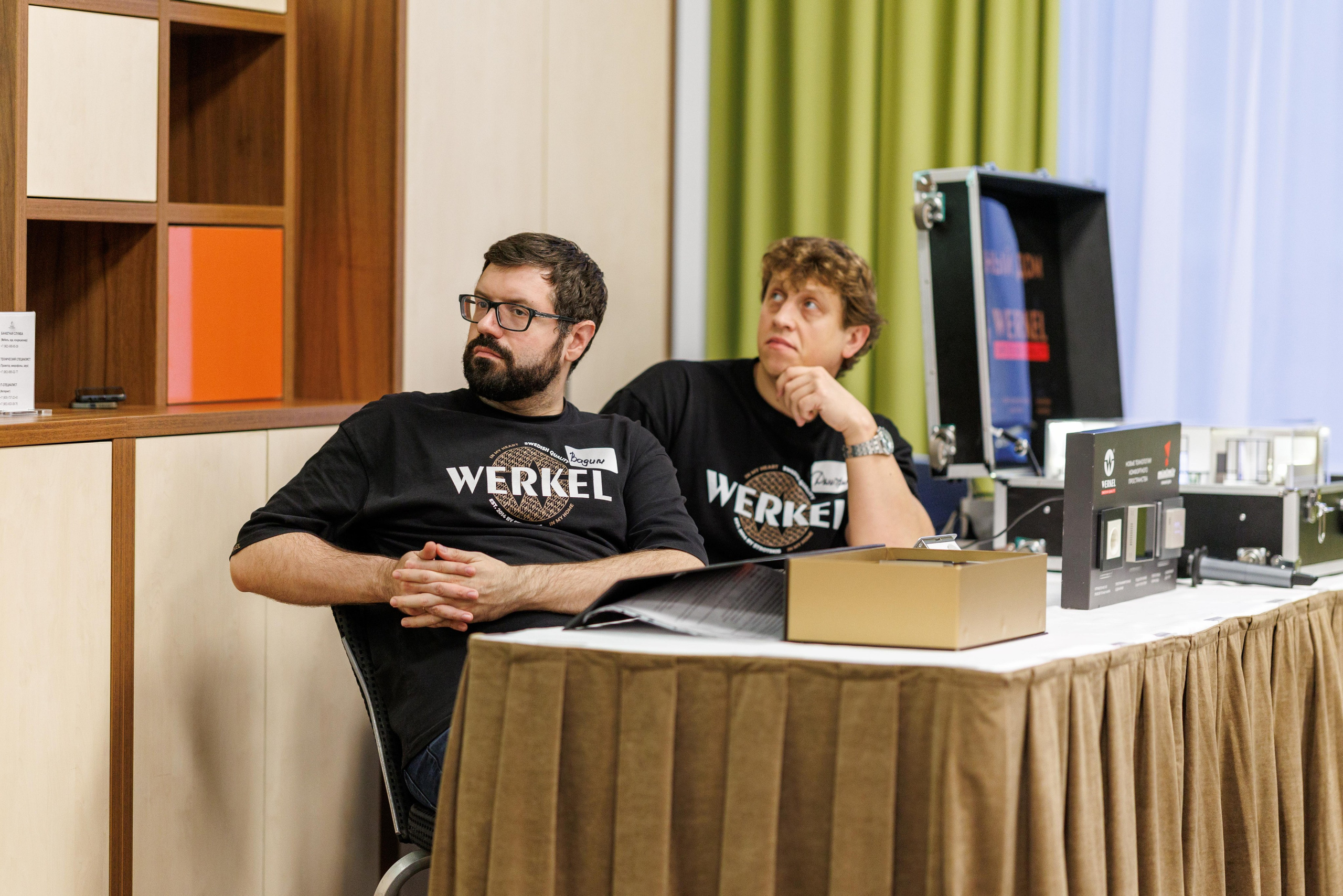 Петрович & Werkel. Профессиональный репортажный фотограф