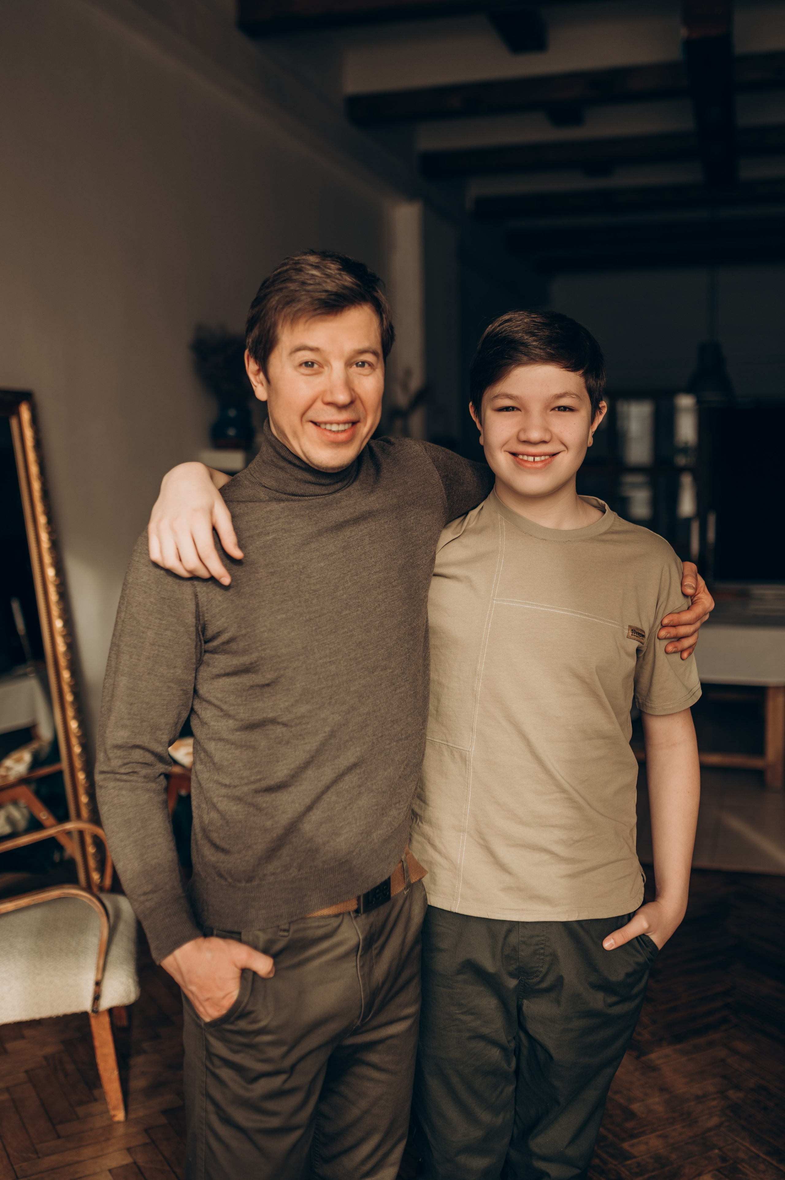 Уютная семейная съёмка в студии. Семейный фотограф в Домодедово и Москве Елена Пичугина