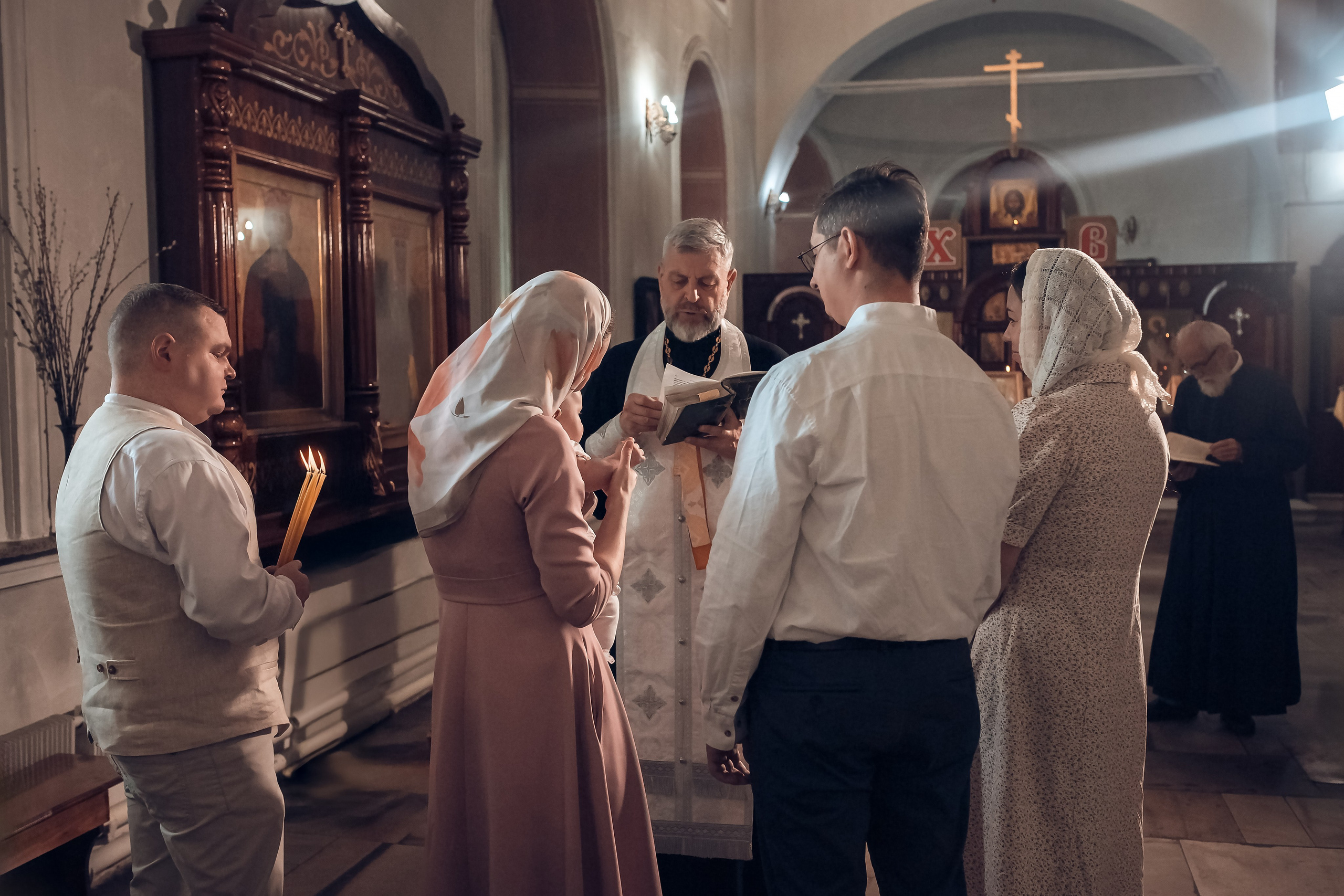 Стоимость таинства крещения. Семейный и детский фотограф в Москве в ЮАО Царицыно Алёна Асташкина