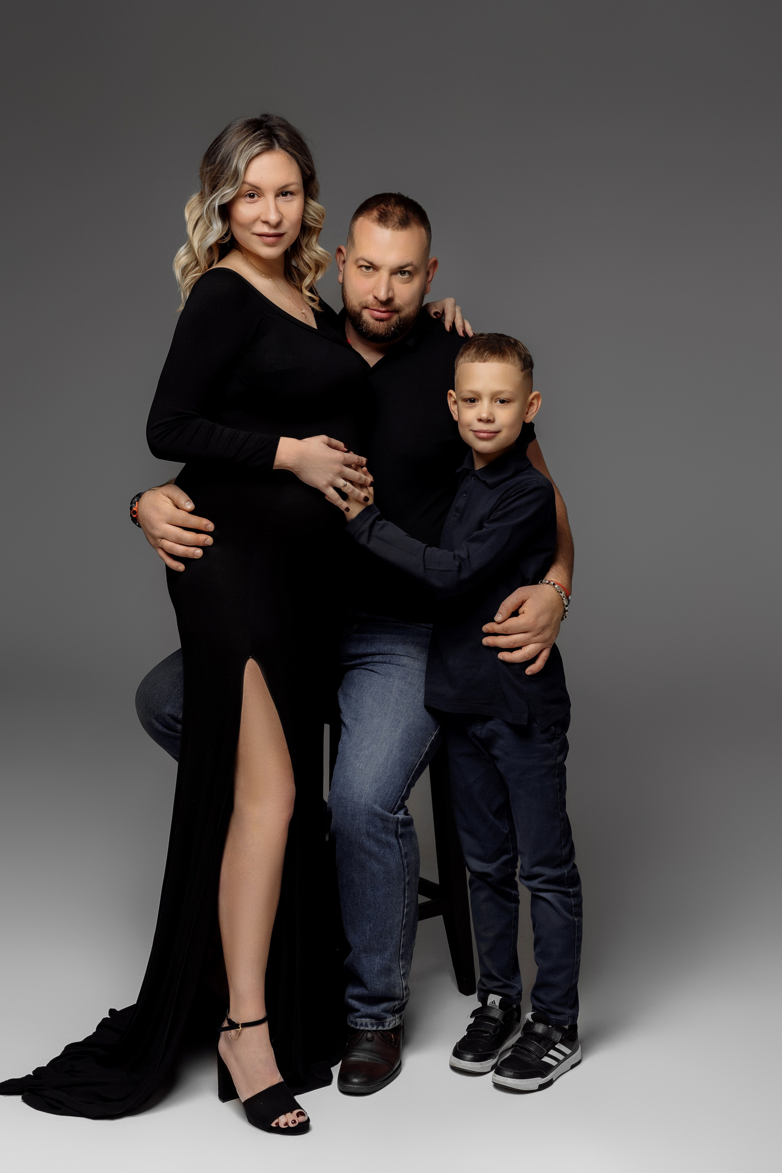 Фотосессия беременности в студии. Зотова Алена — семейный и женский фотограф в Зеленограде