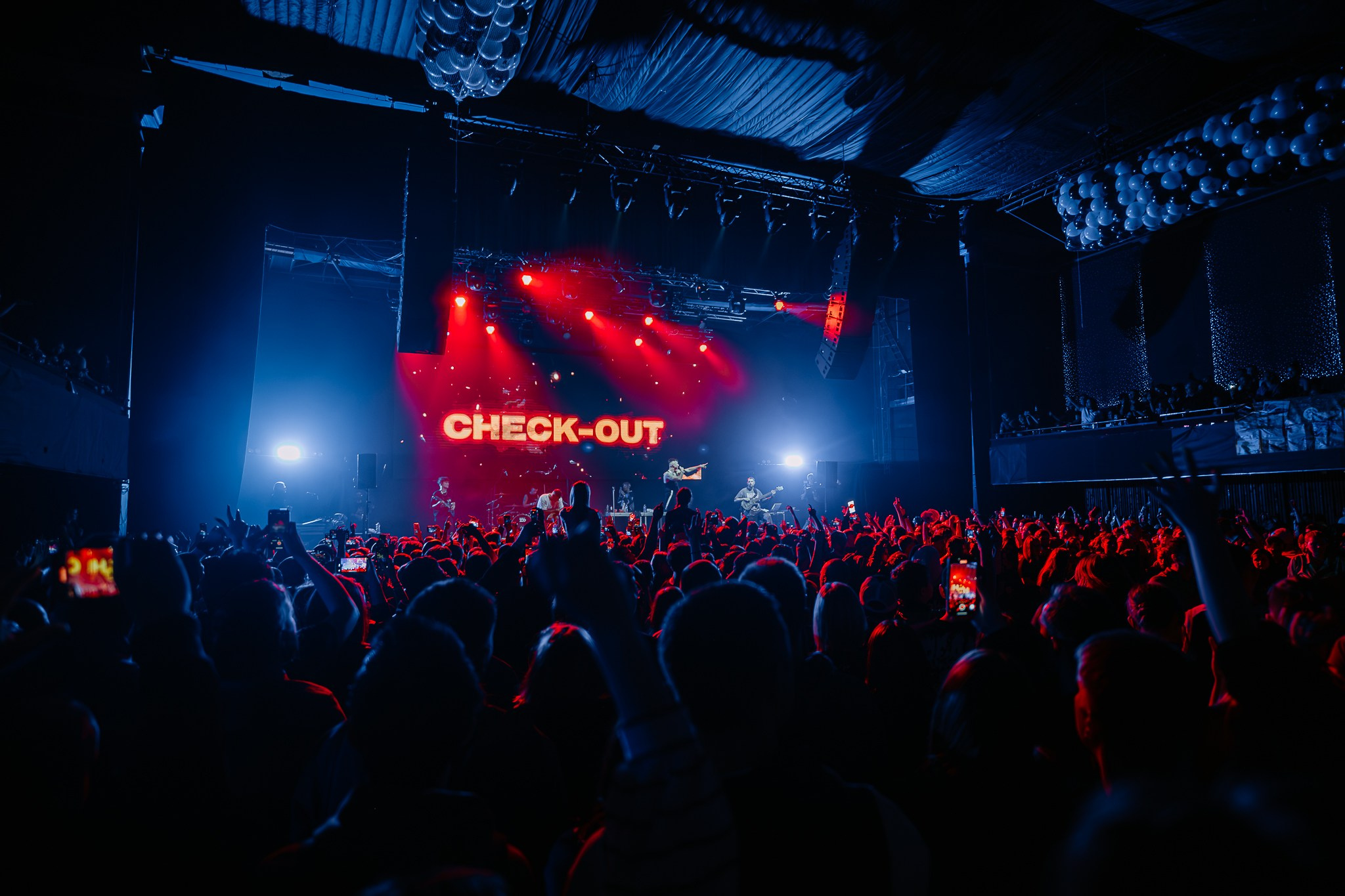 Гарри Топор, Тони Раут, Base(ex.Гигант Холл). Репортажный фотограф, Санкт-Петербург