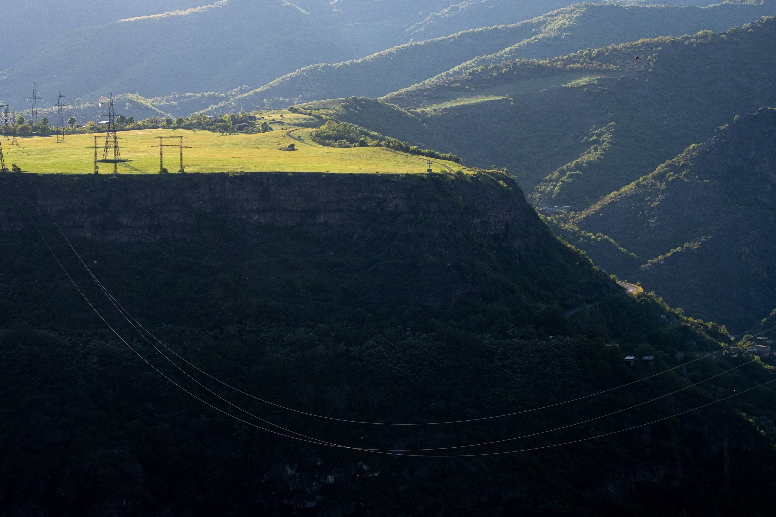 АРМЕНИЯ. ПОБУДЬ ЗДЕСЬ И ЦЕЛЕЕ БУДЕТ ЭТОТ МИР