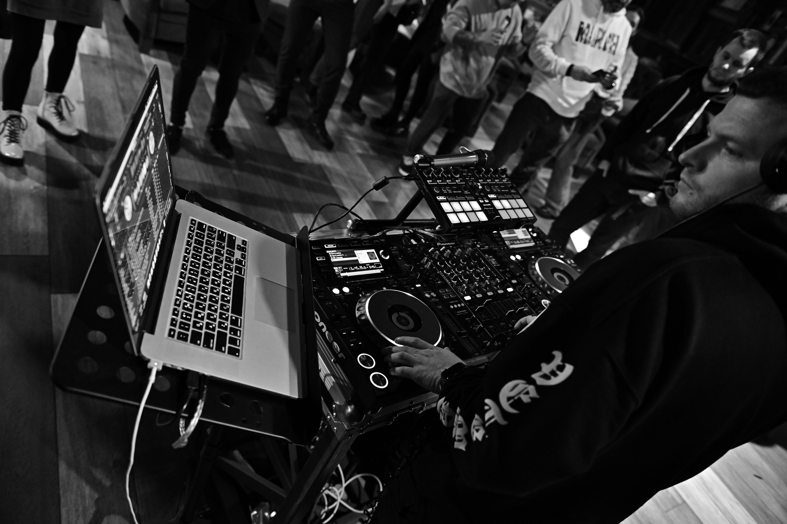 МК Event DJ К. Телешев. Свадебный фотограф в Белгороде Владимир Золотарев