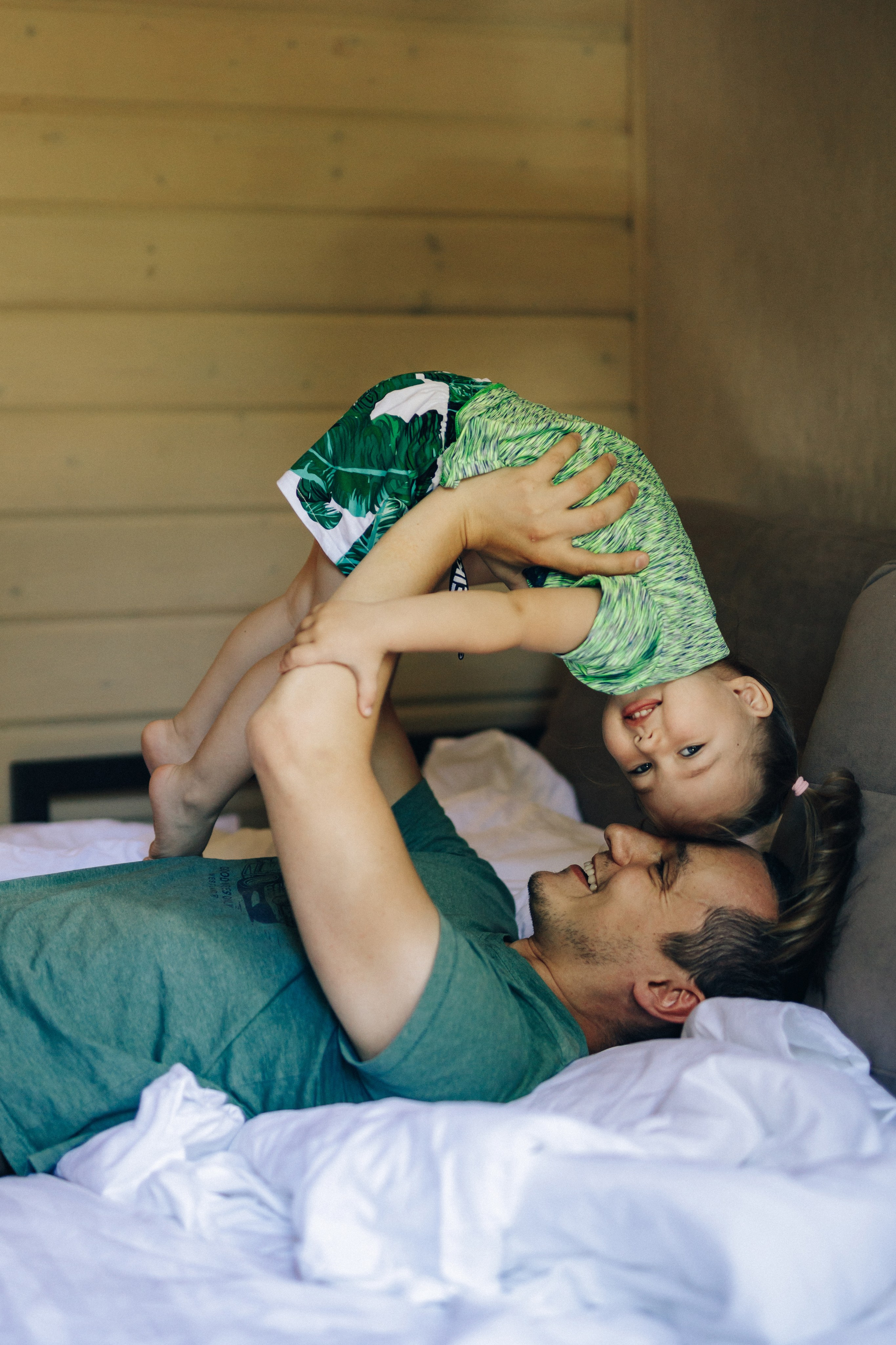 Семейная фотосессия за городом. Дмитрий Мартьянов семейный фотограф в Санкт-Петербурге